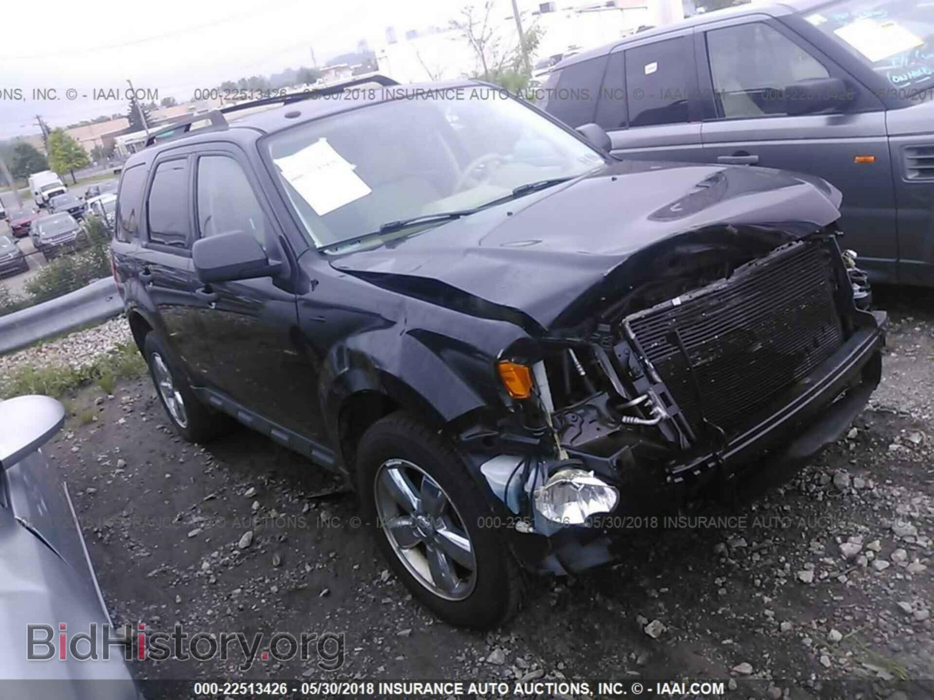 Photo 1FMCU9D79BKB43318 - Ford Escape 2011