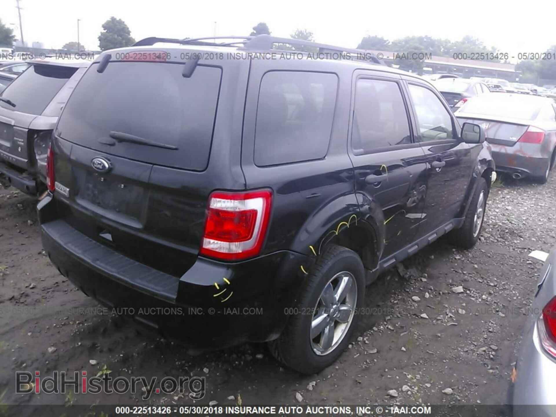 2011 Ford Escape - VIN: 1FMCU9D79BKB43318 - Photo 4