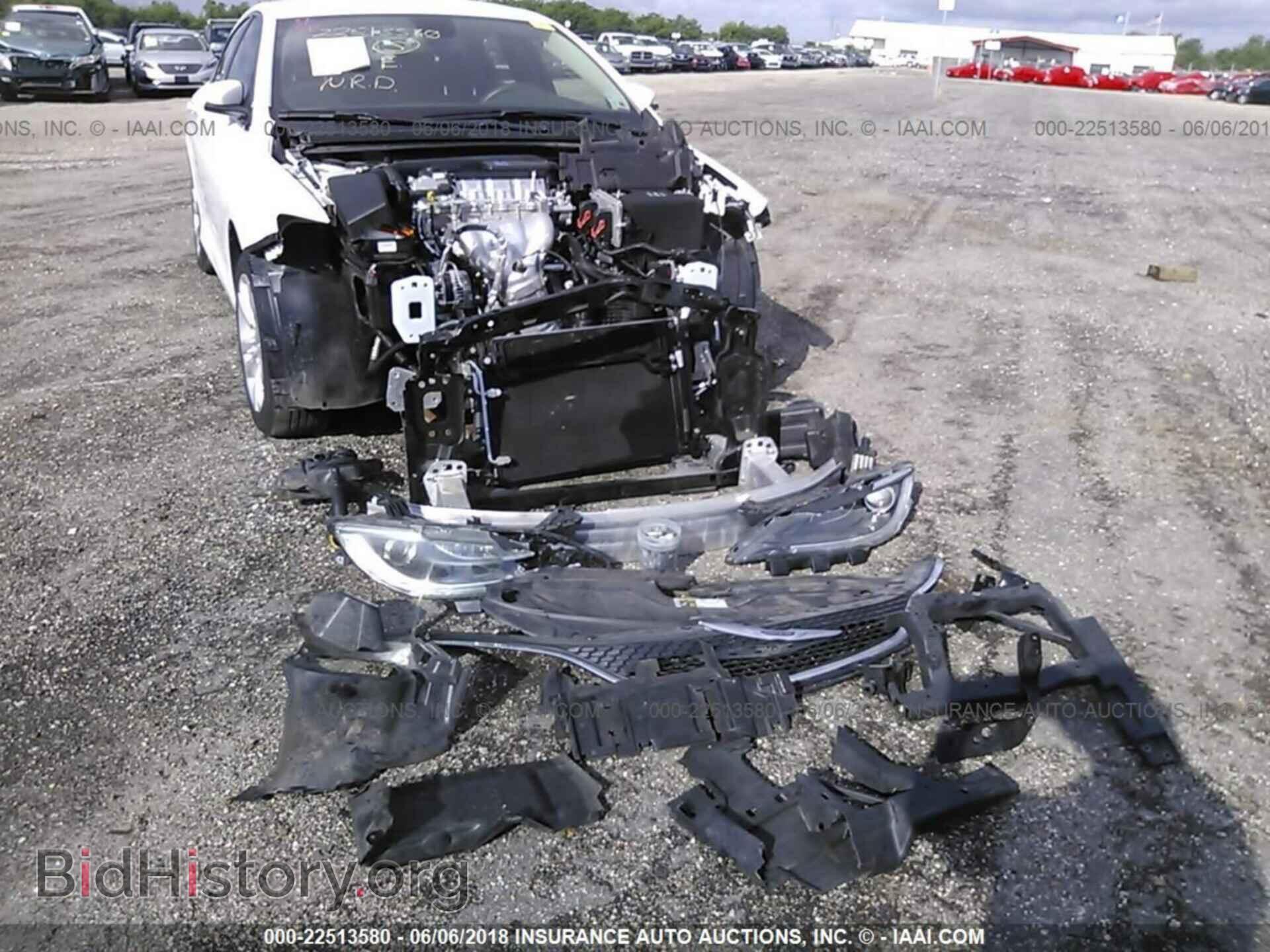 2016 Chrysler 200 - VIN: 1C3CCCFB3GN196466 - Photo 6
