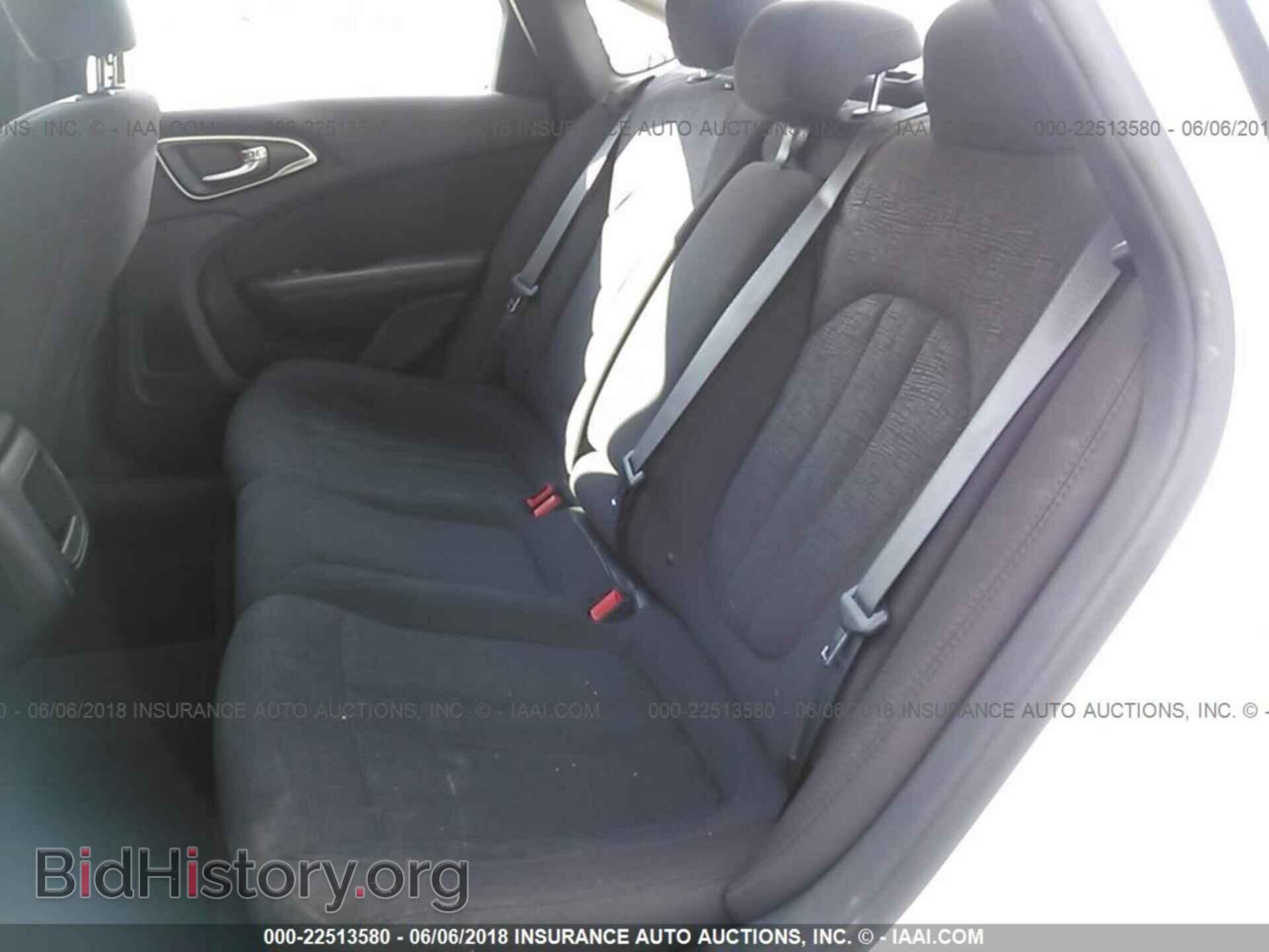 2016 Chrysler 200 - VIN: 1C3CCCFB3GN196466 - Photo 8