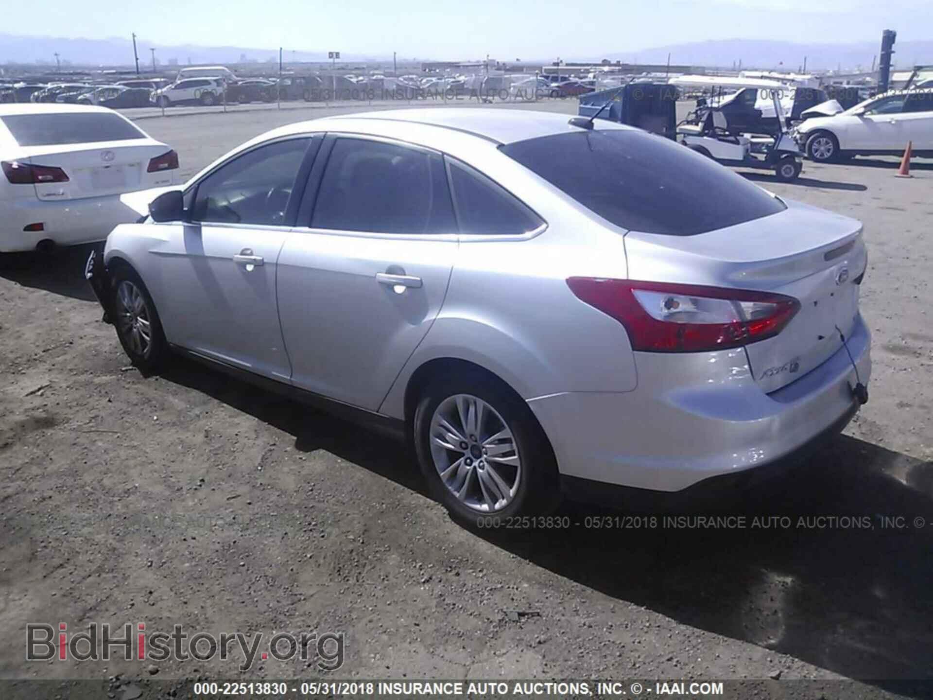 2012 Ford Focus - VIN: 1FAHP3H21CL457673 - Фото 3