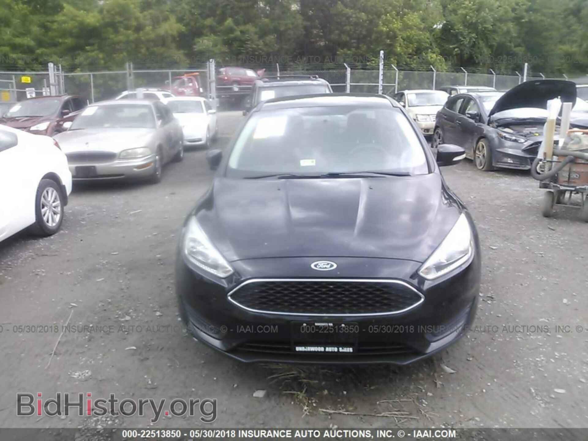 2015 Ford Focus - VIN: 1FADP3F27FL201835 - Photo 6