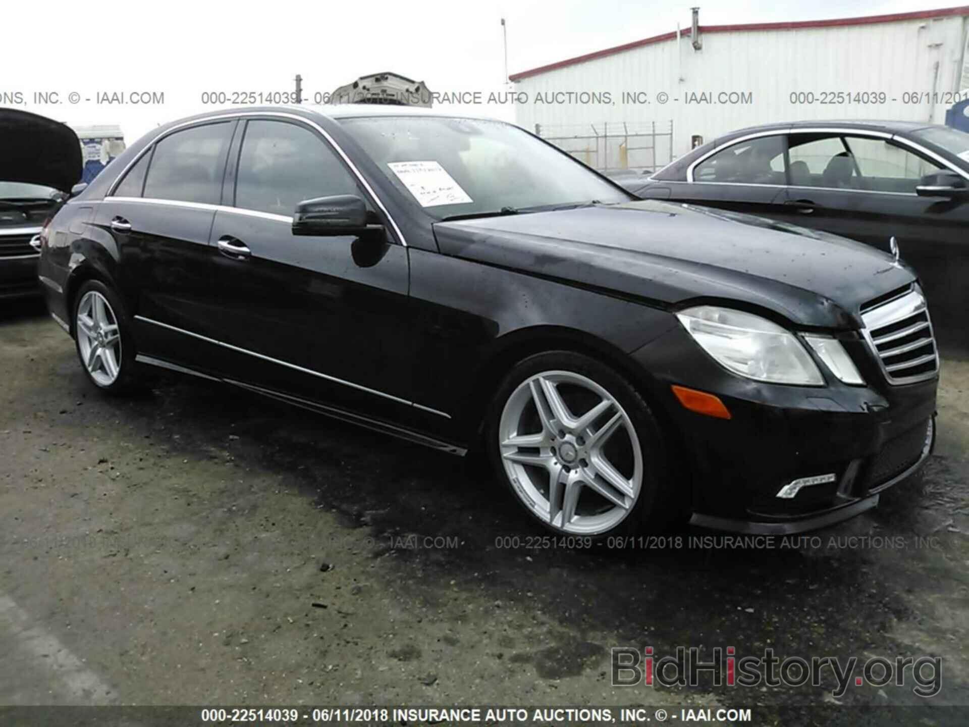 Photo WDDHF8HB7BA475783 - Mercedes-benz E 2011