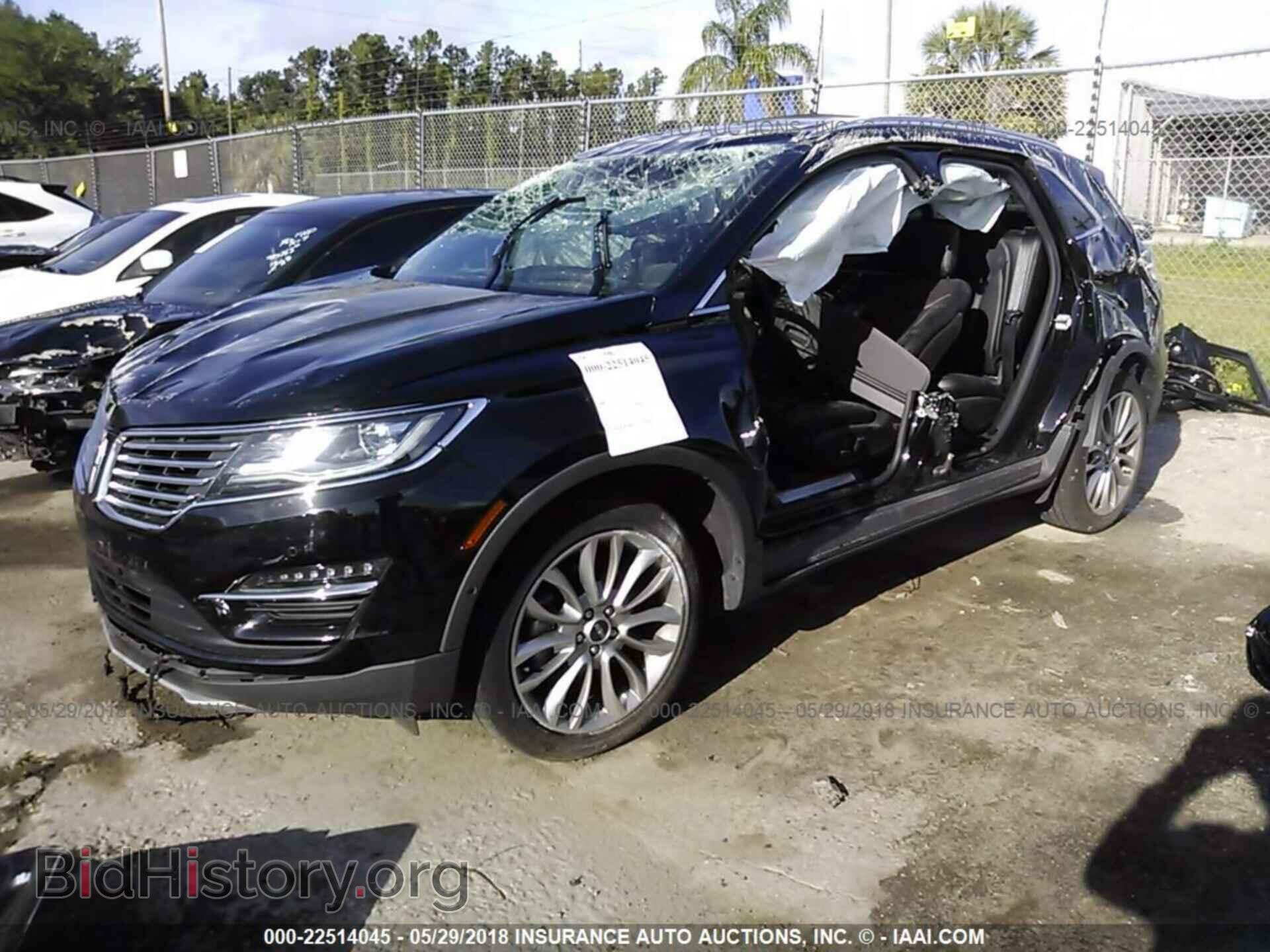 2017 Lincoln Mkc - VIN: 5LMCJ3C99HUL57891 - Фото 2