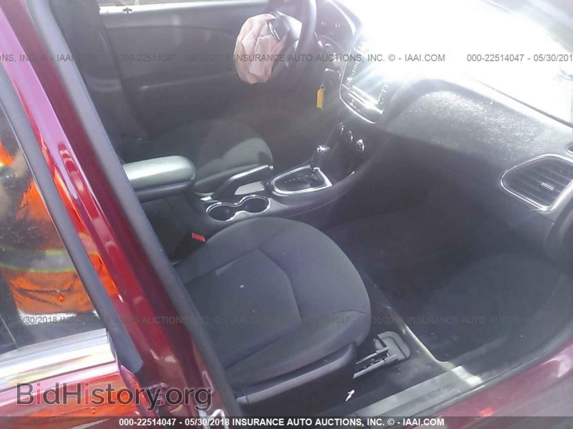2012 Chrysler 200 - VIN: 1C3CCBBB4CN181629 - Photo 5