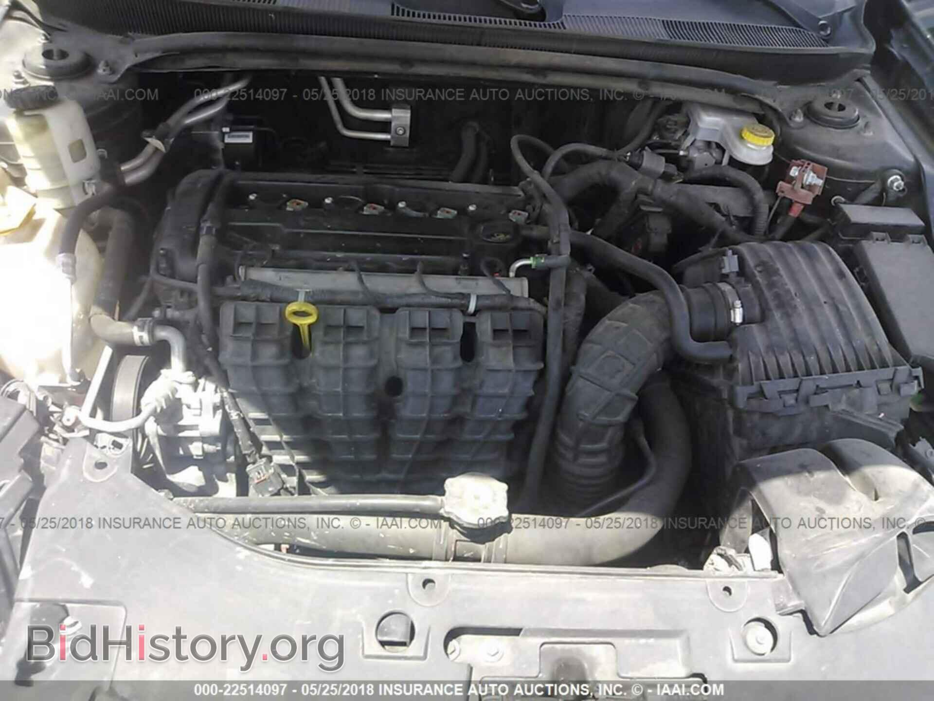 2013 Chrysler 200 - VIN: 1C3CCBBB4DN693862 - Фото 10