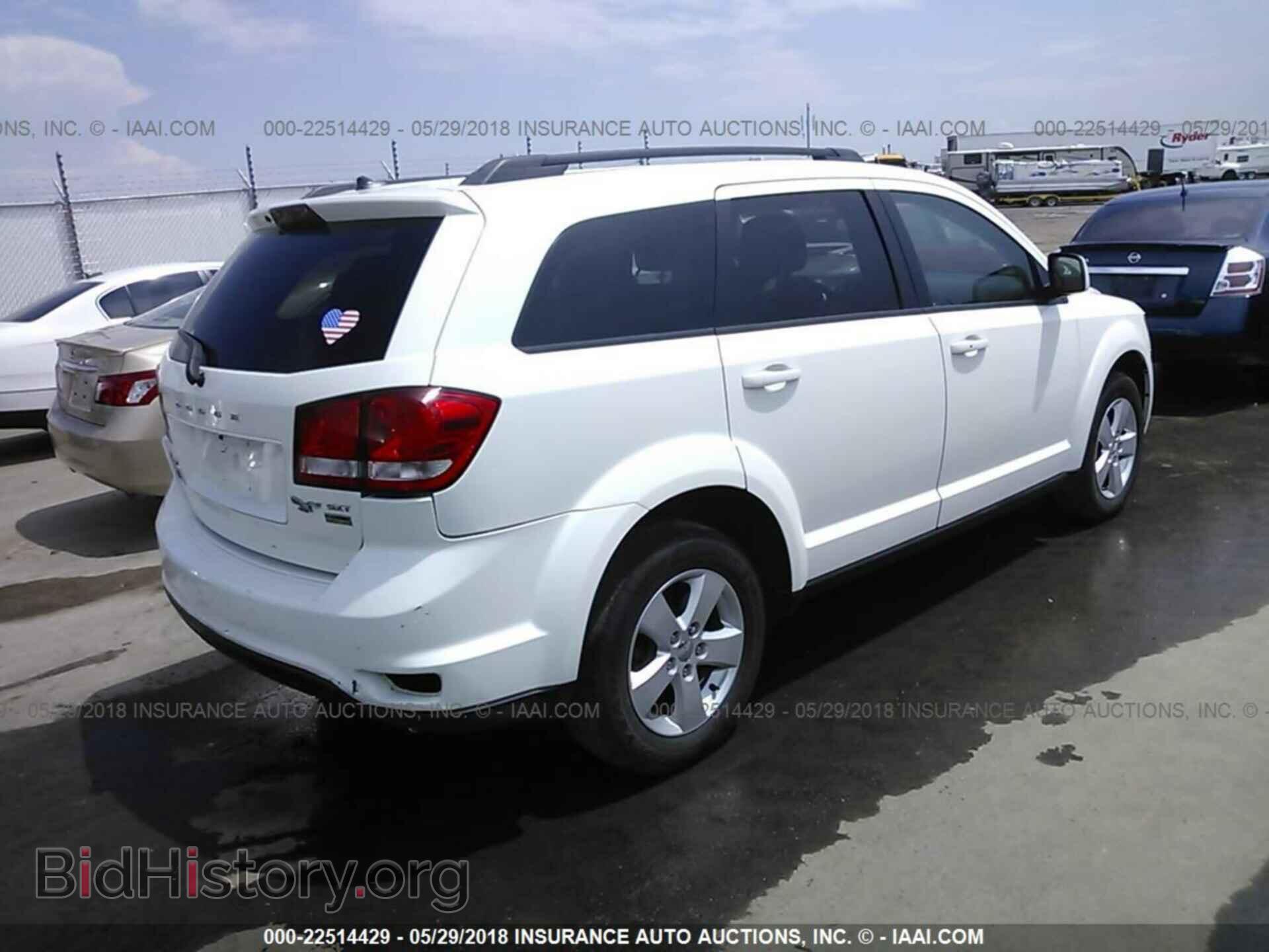 2012 Dodge Journey - VIN: 3C4PDCBG6CT386980 - Фото 4