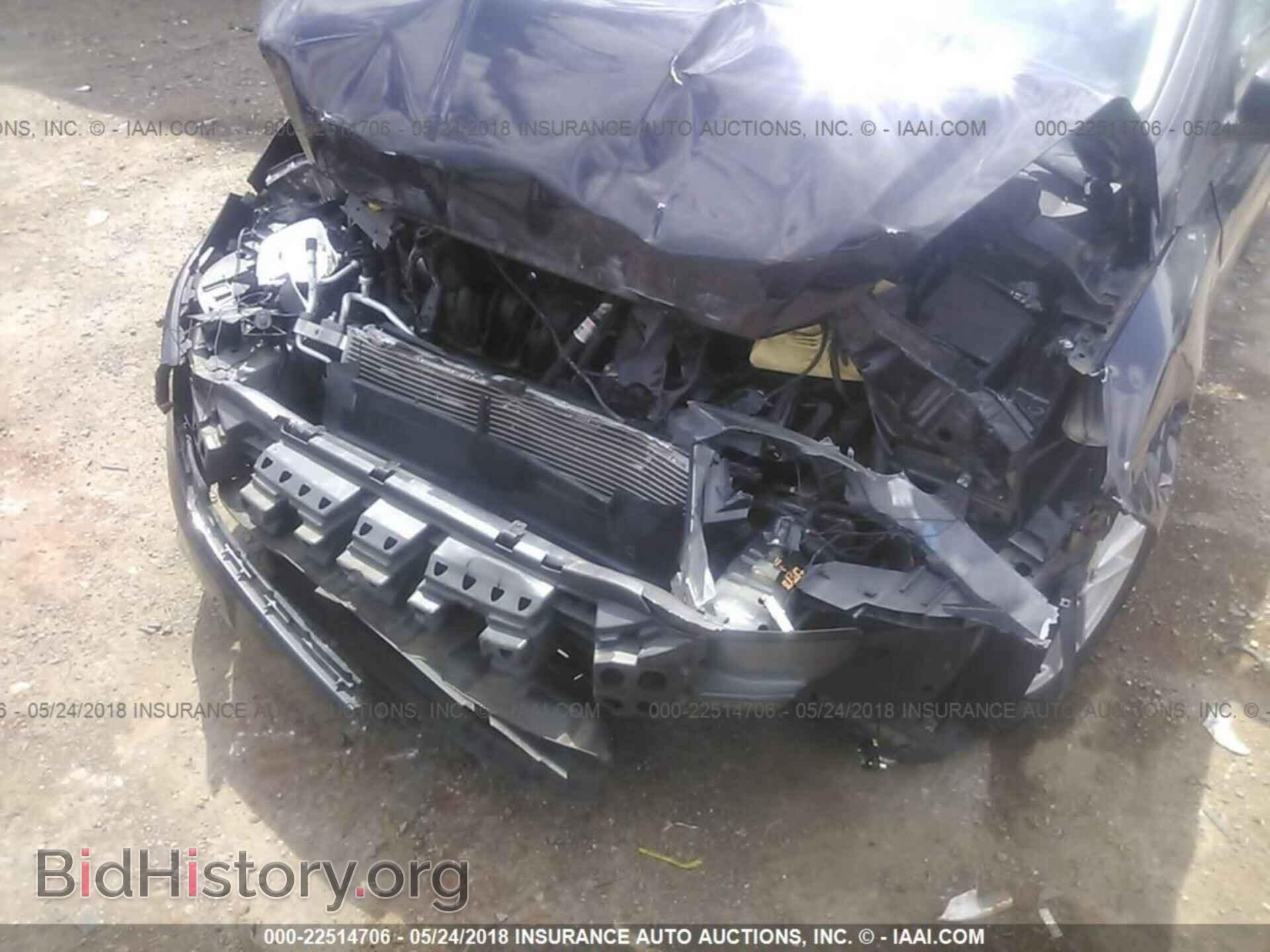 2016 Ford Focus - VIN: 1FADP3F22GL253116 - Photo 6