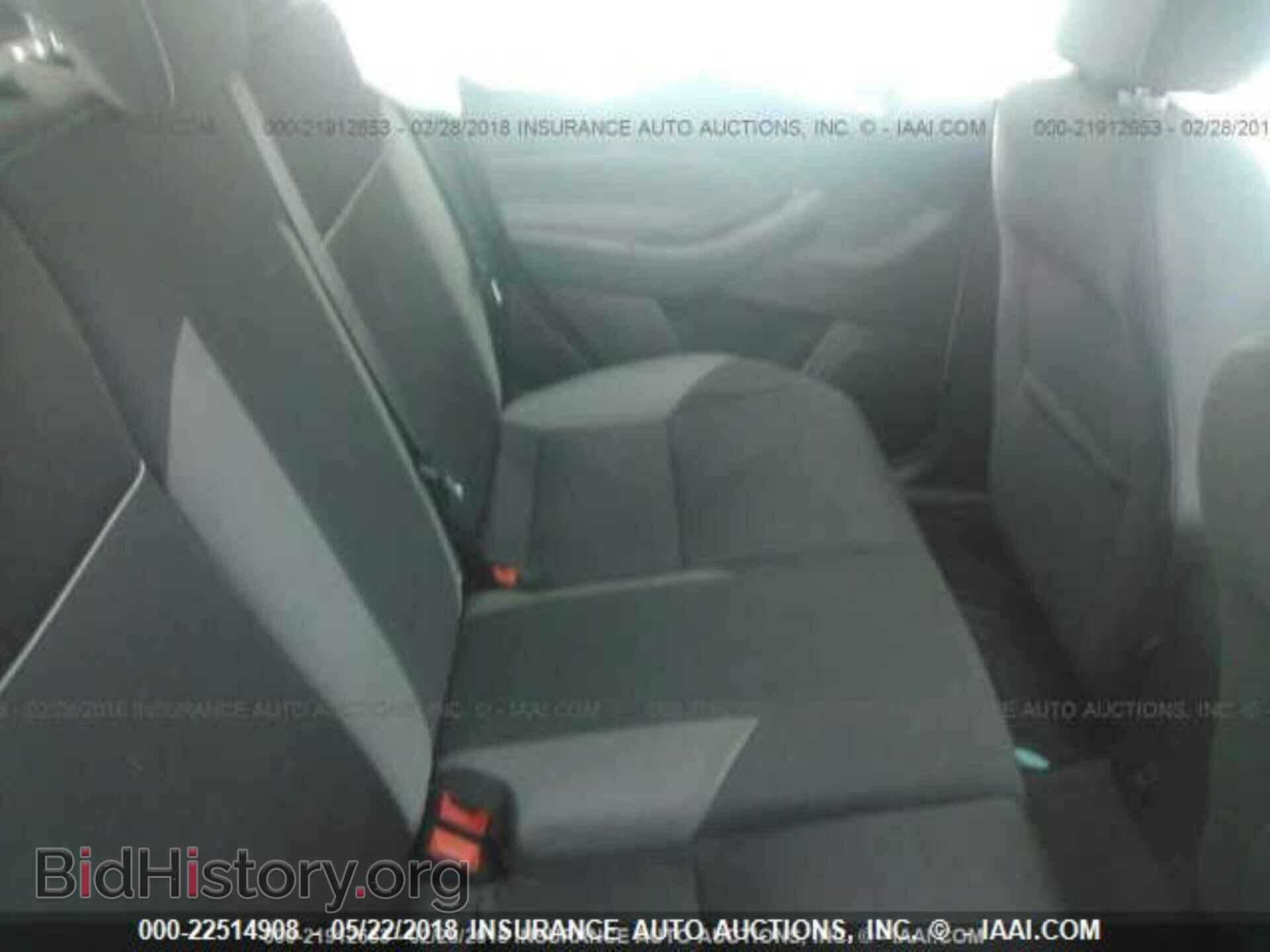2014 Ford Focus - VIN: 1FADP3K23EL322124 - Фото 8