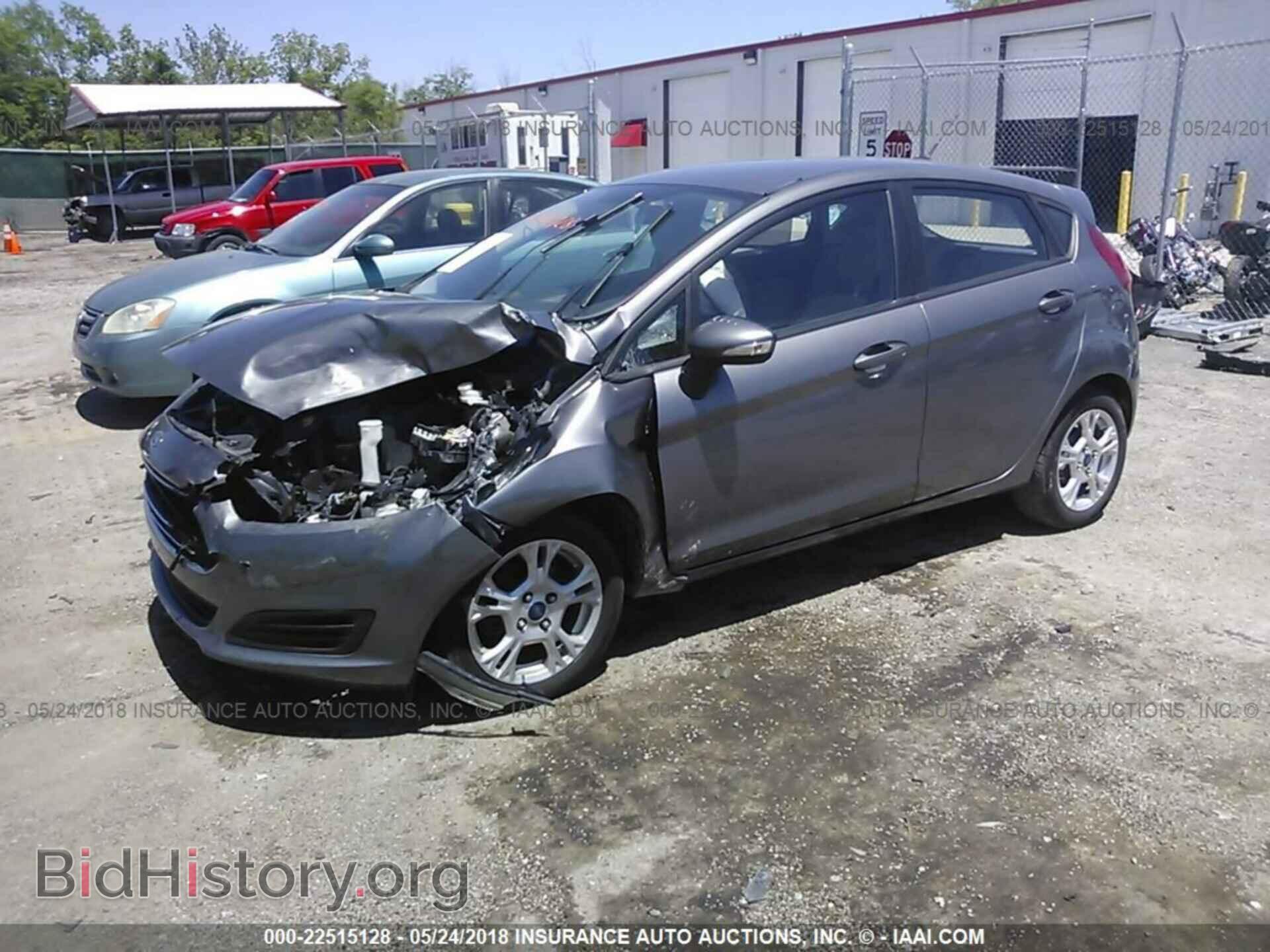 2014 Ford Fiesta - VIN: 3FADP4EJ3EM103543 - Фото 2