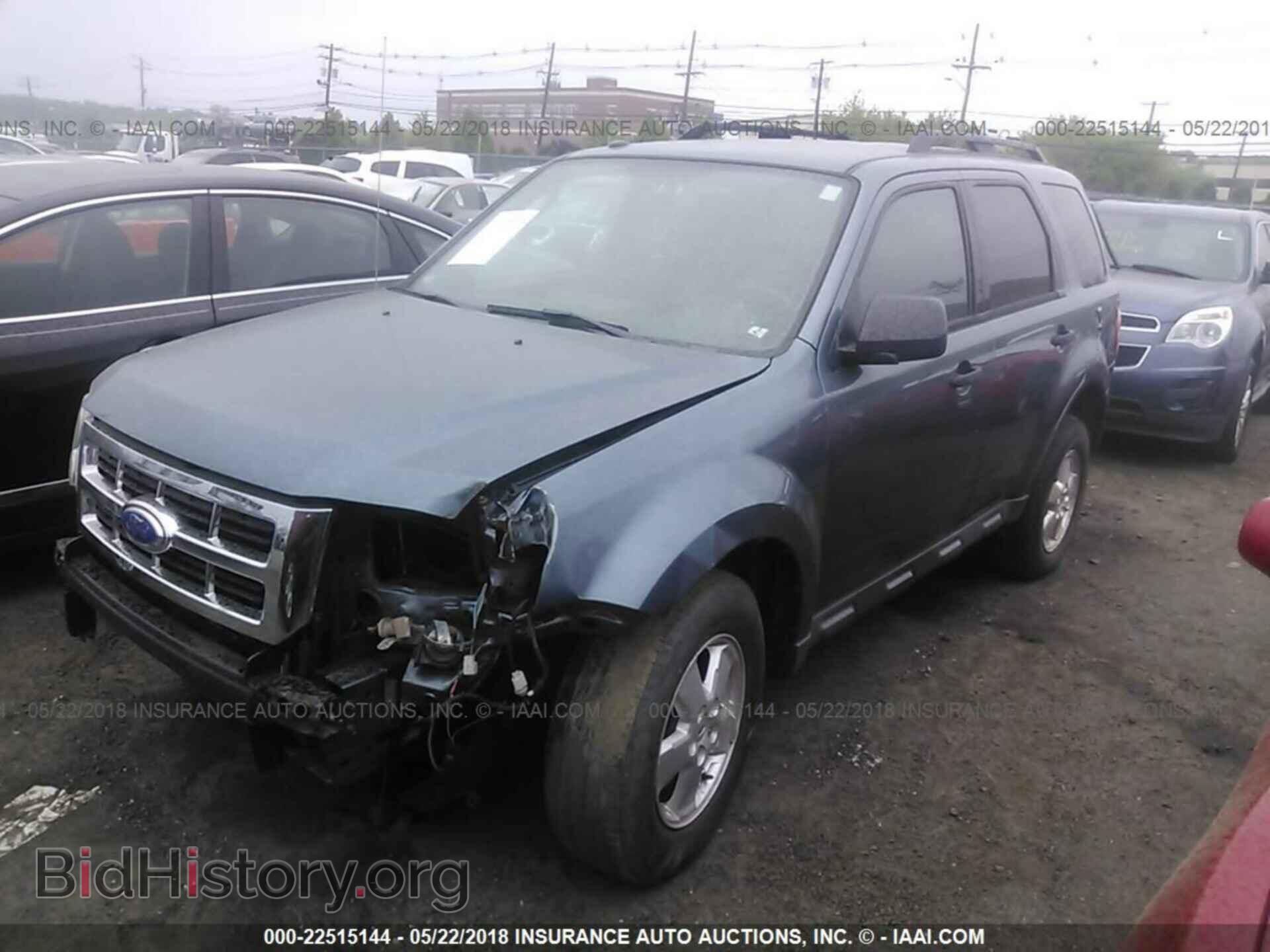 2012 Ford Escape - VIN: 1FMCU0D77CKB81885 - Фото 2