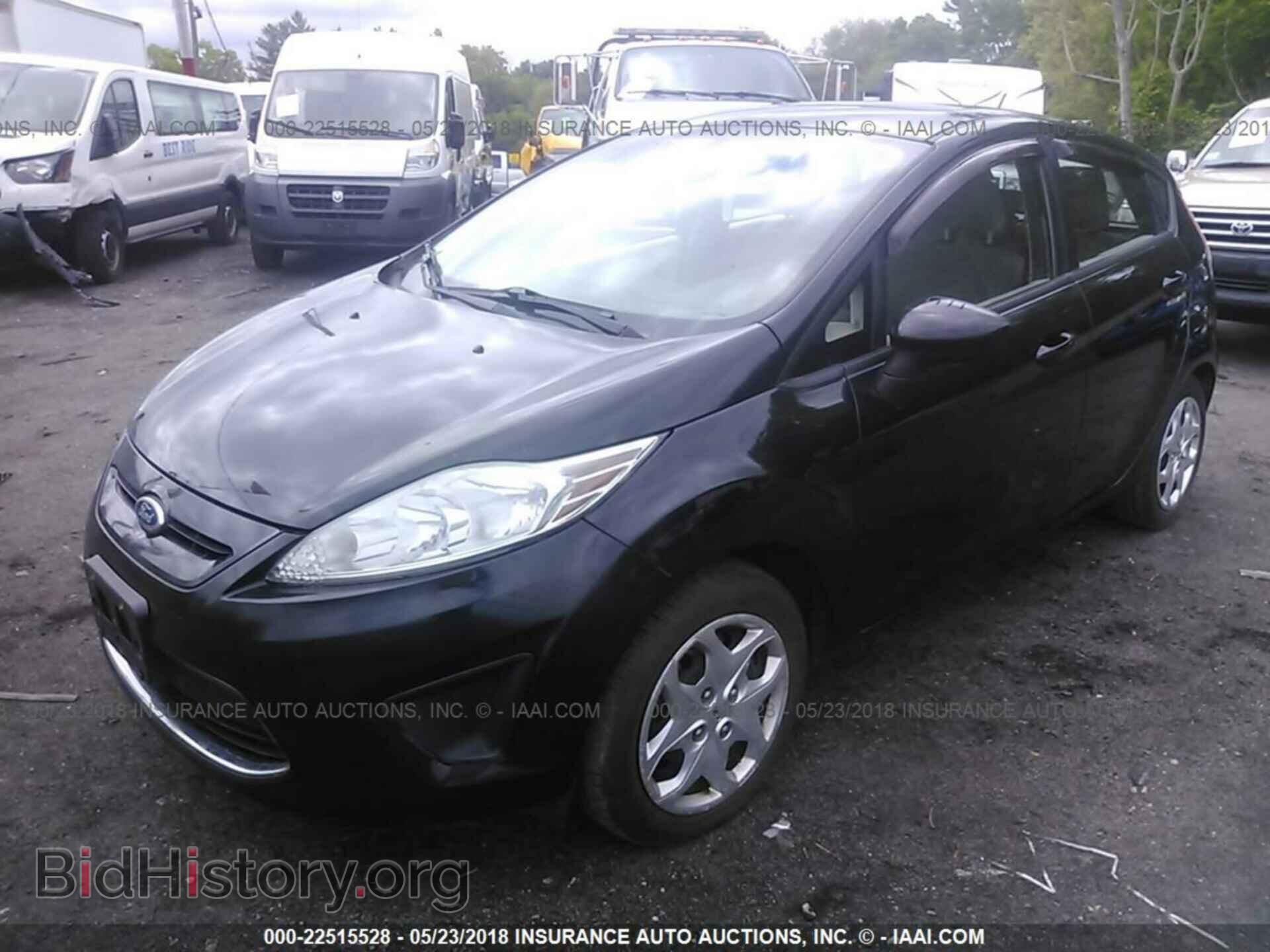2011 Ford Fiesta - VIN: 3FADP4EJ1BM128744 - Фото 2