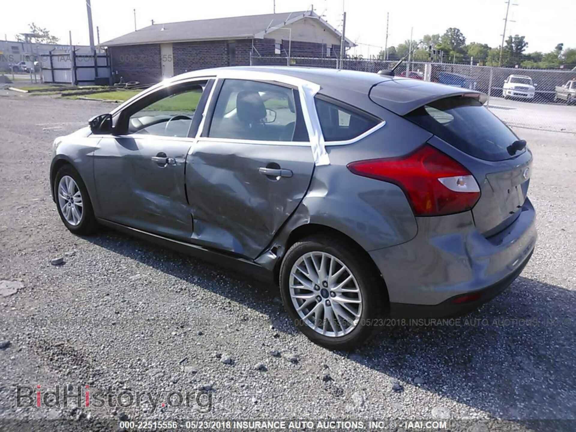 2012 Ford Focus - VIN: 1FAHP3M2XCL316378 - Photo 3