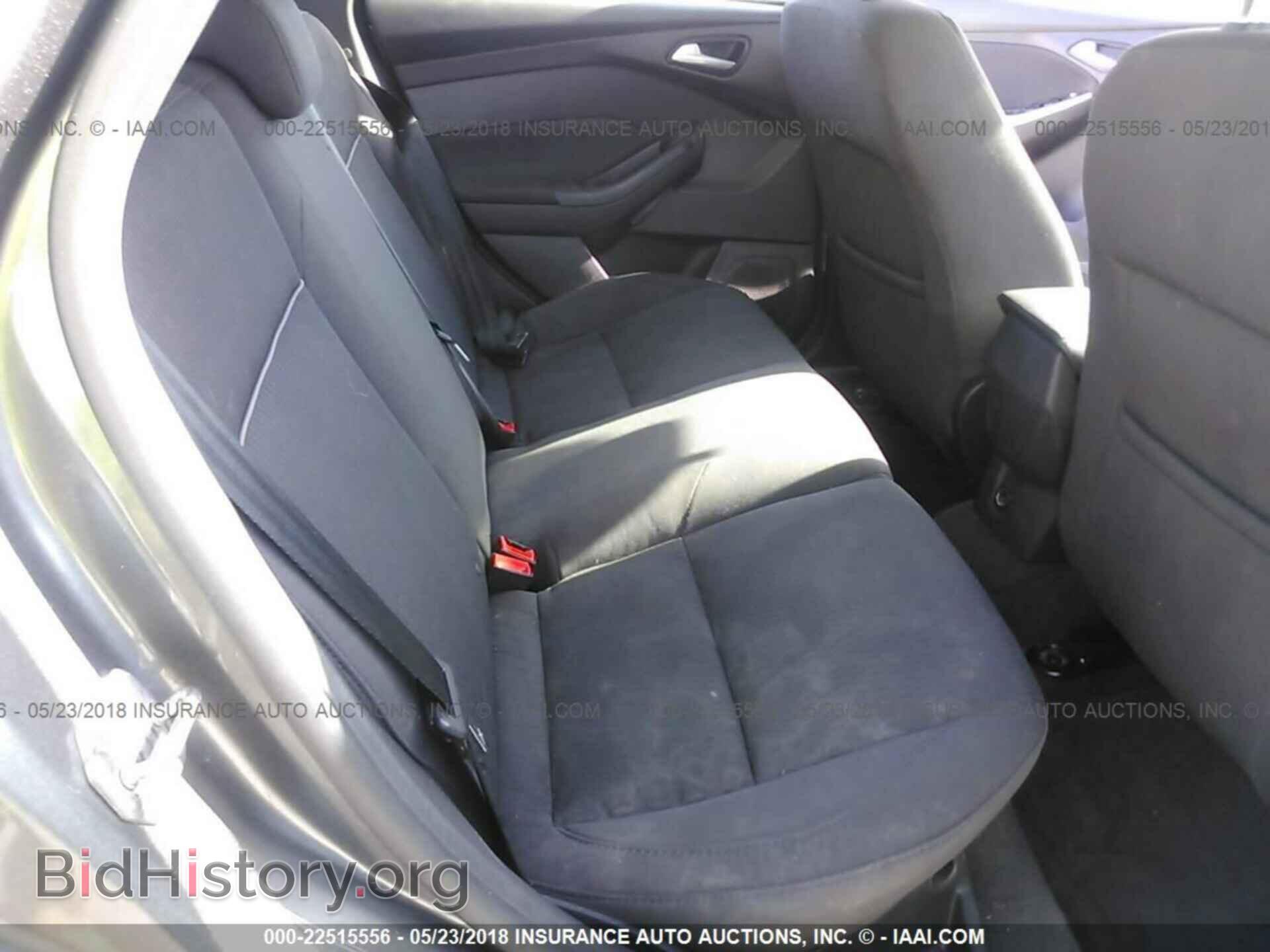 2012 Ford Focus - VIN: 1FAHP3M2XCL316378 - Photo 8