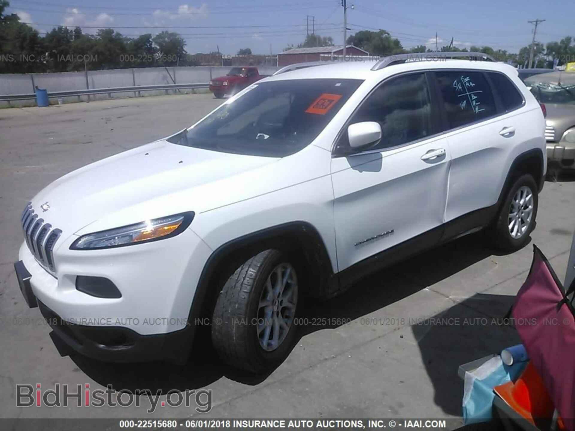 2014 Jeep Cherokee - VIN: 1C4PJMCB3EW169210 - Фото 2