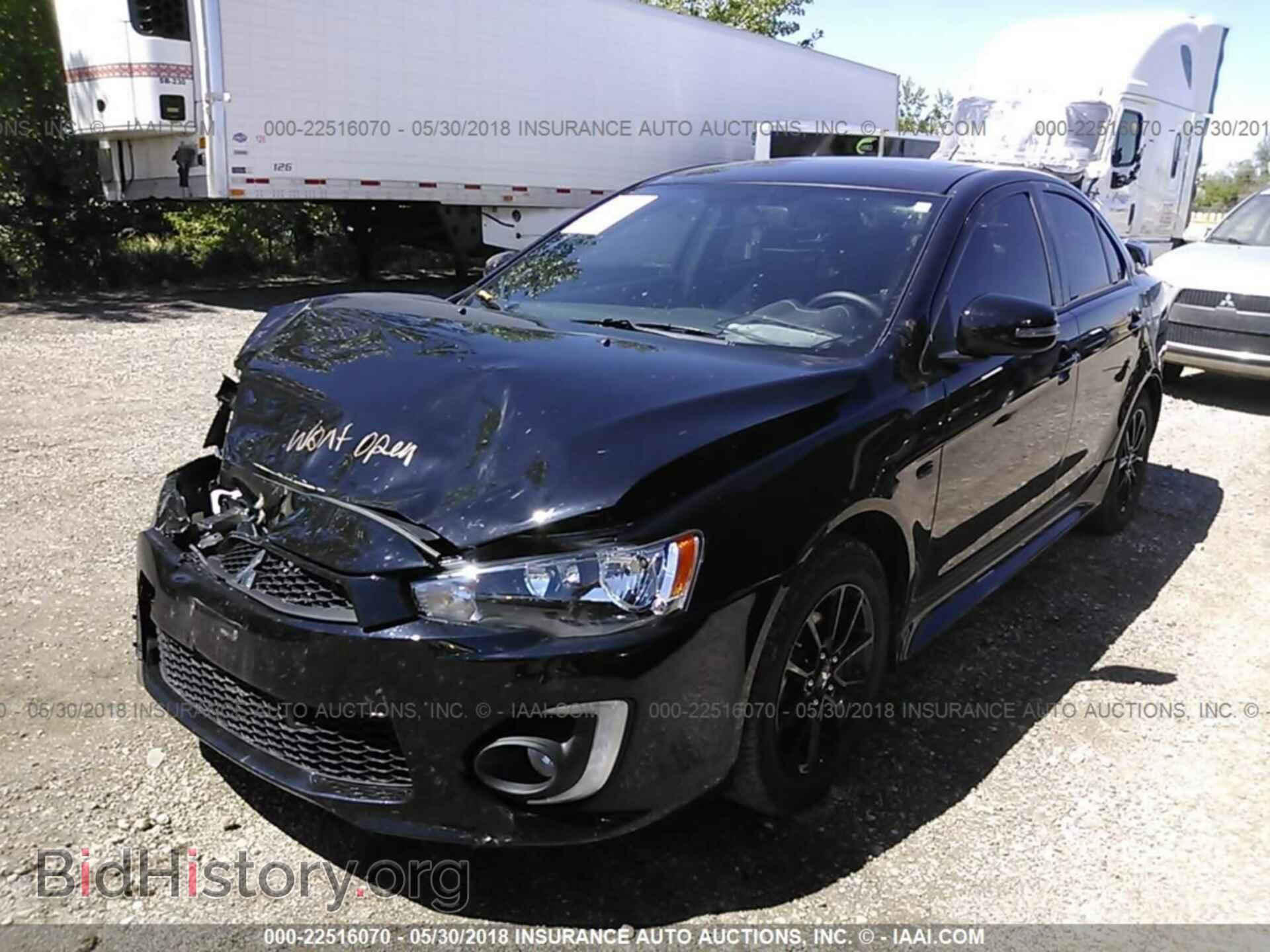 2017 Mitsubishi Lancer - VIN: JA32U2FU3HU016392 - Фото 2