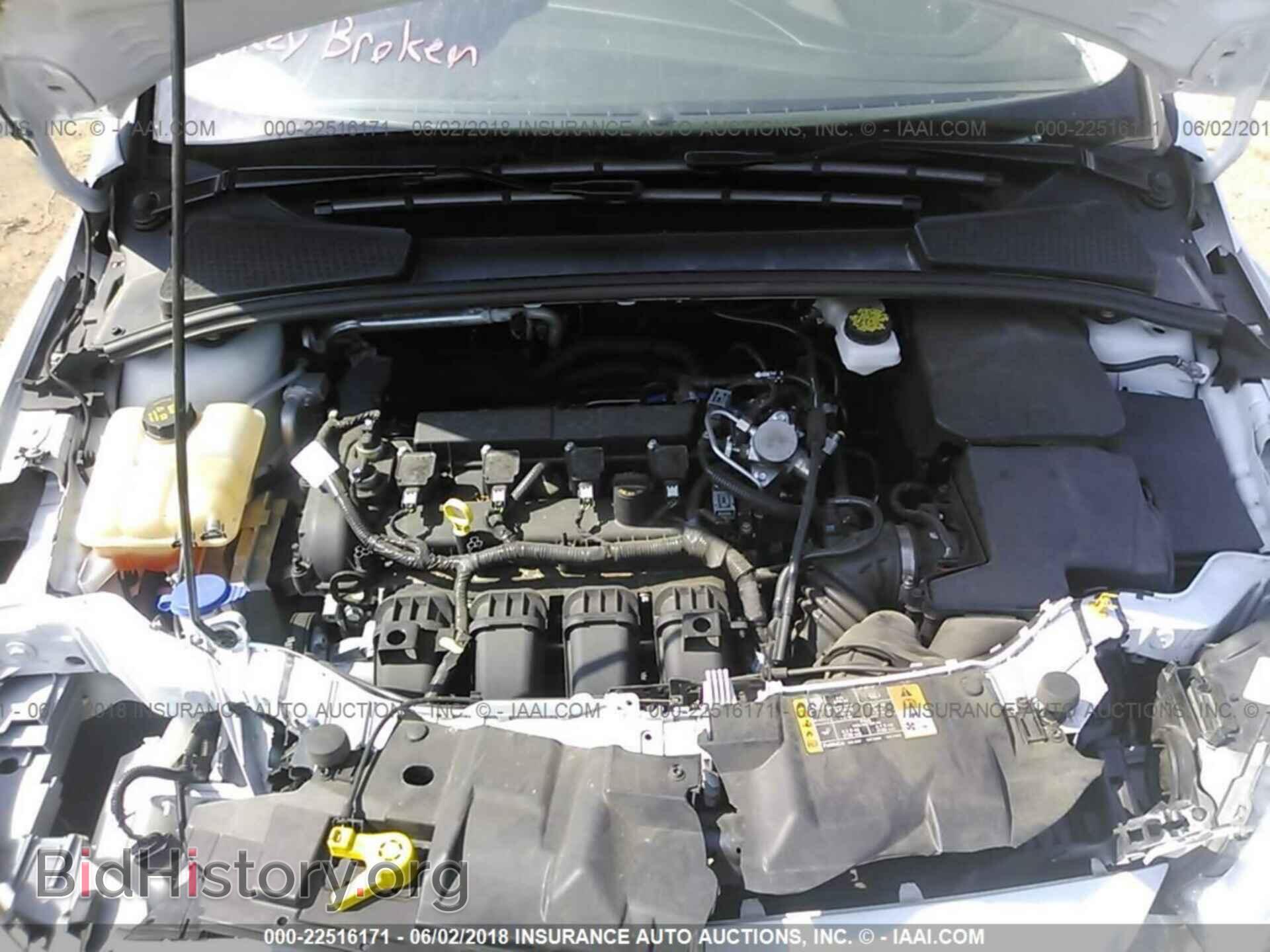 2017 Ford Focus - VIN: 1FADP3F28HL253820 - Photo 10