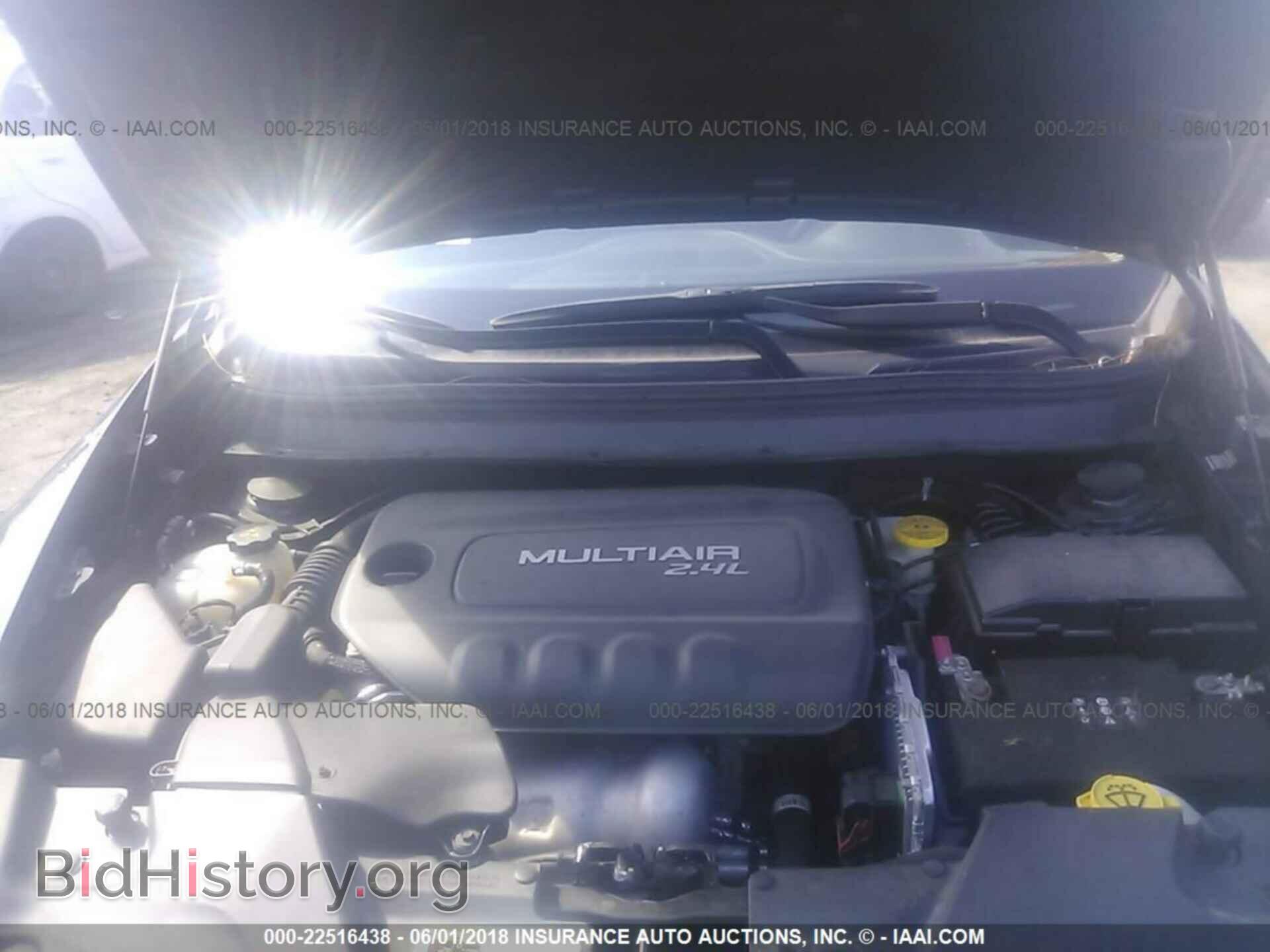 2015 Jeep Cherokee - VIN: 1C4PJMCB7FW744202 - Фото 10