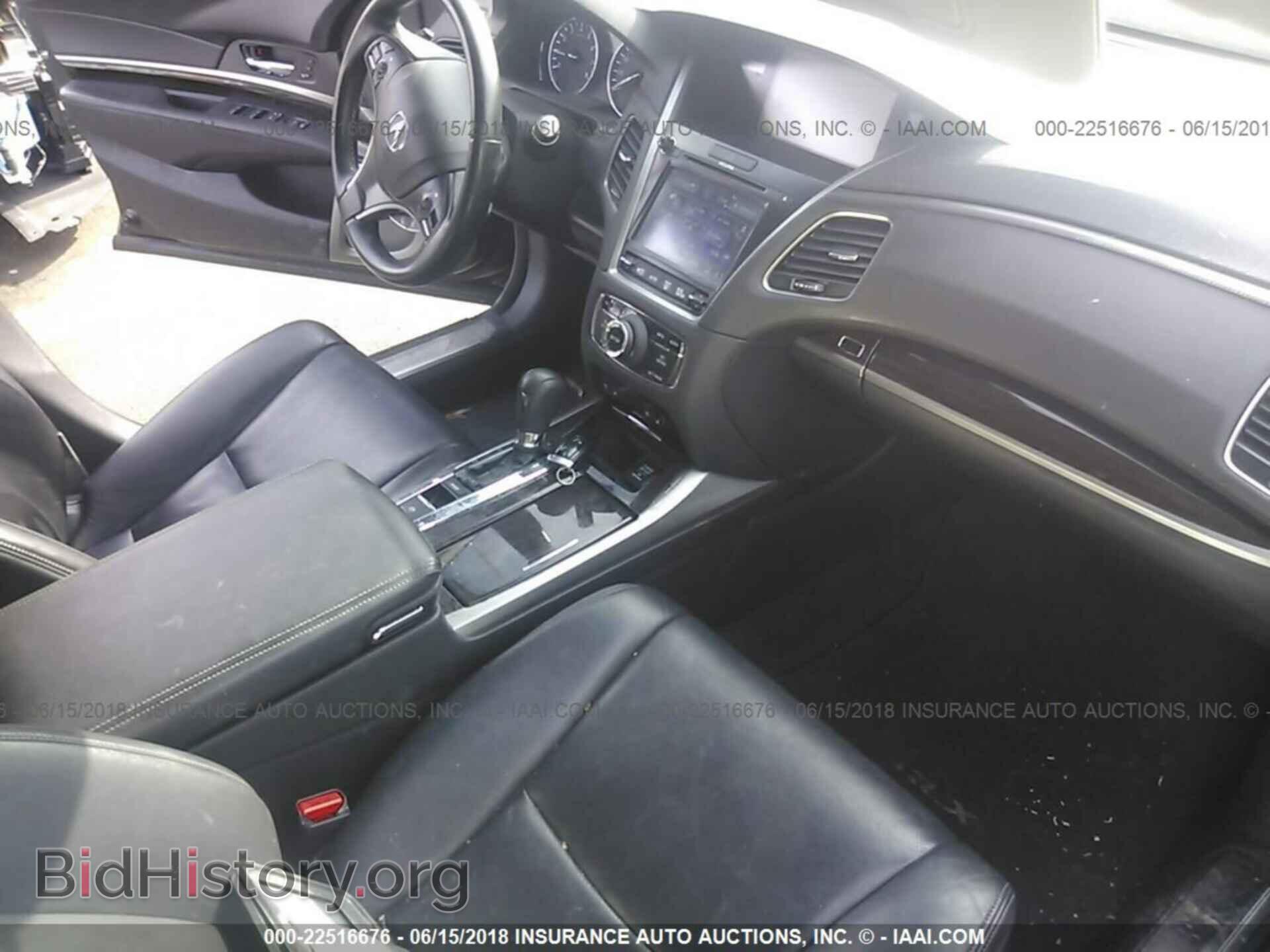 2014 Acura Rlx - VIN: JH4KC1F96EC005851 - Photo 5
