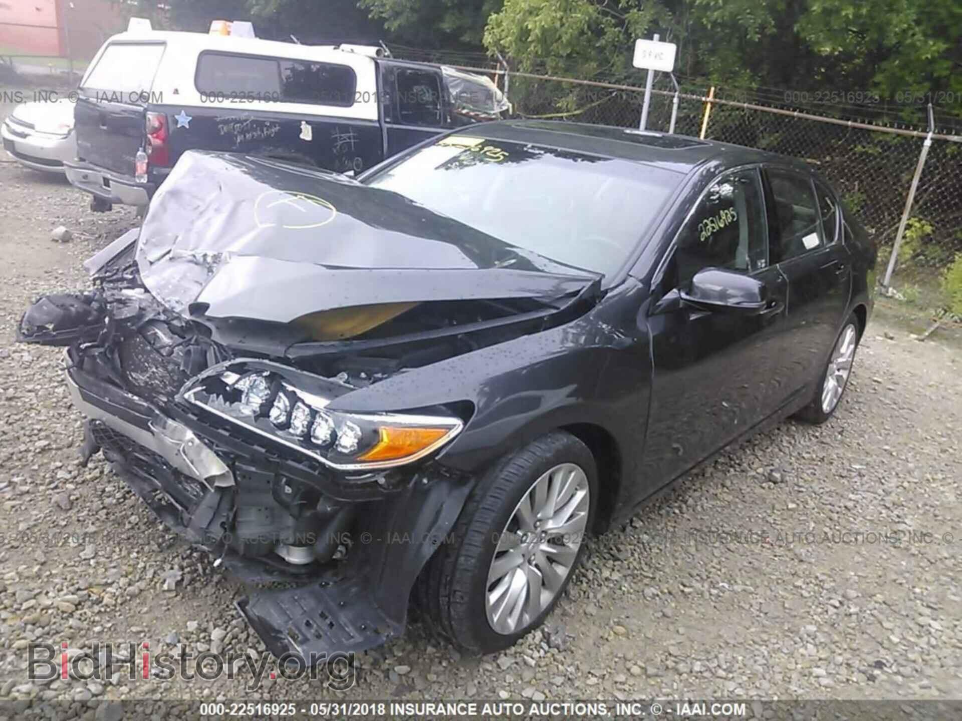 2014 Acura Rlx - VIN: JH4KC1F52EC002796 - Photo 2