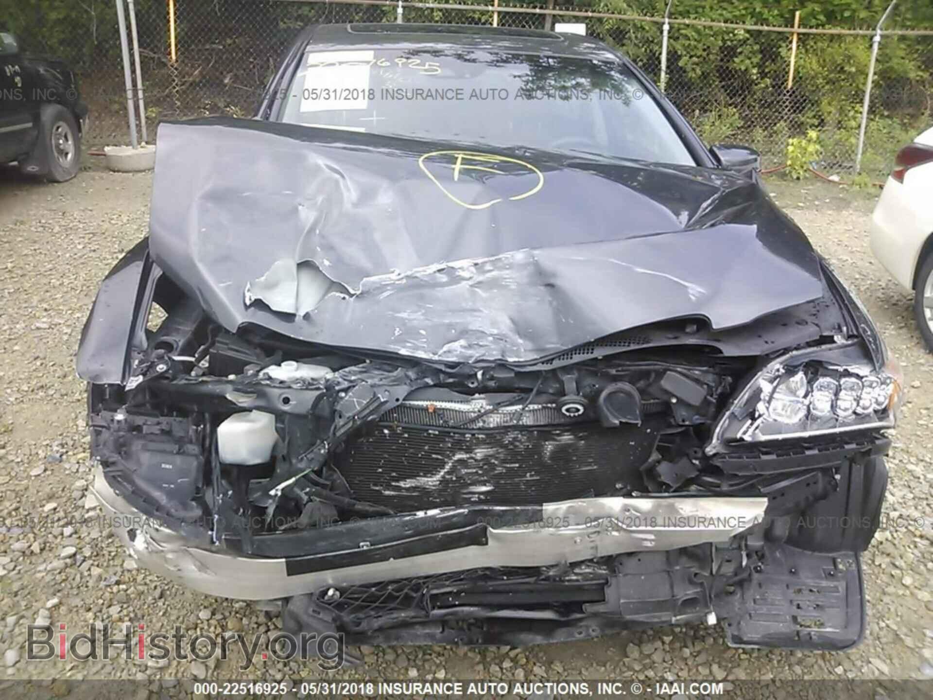 2014 Acura Rlx - VIN: JH4KC1F52EC002796 - Photo 6