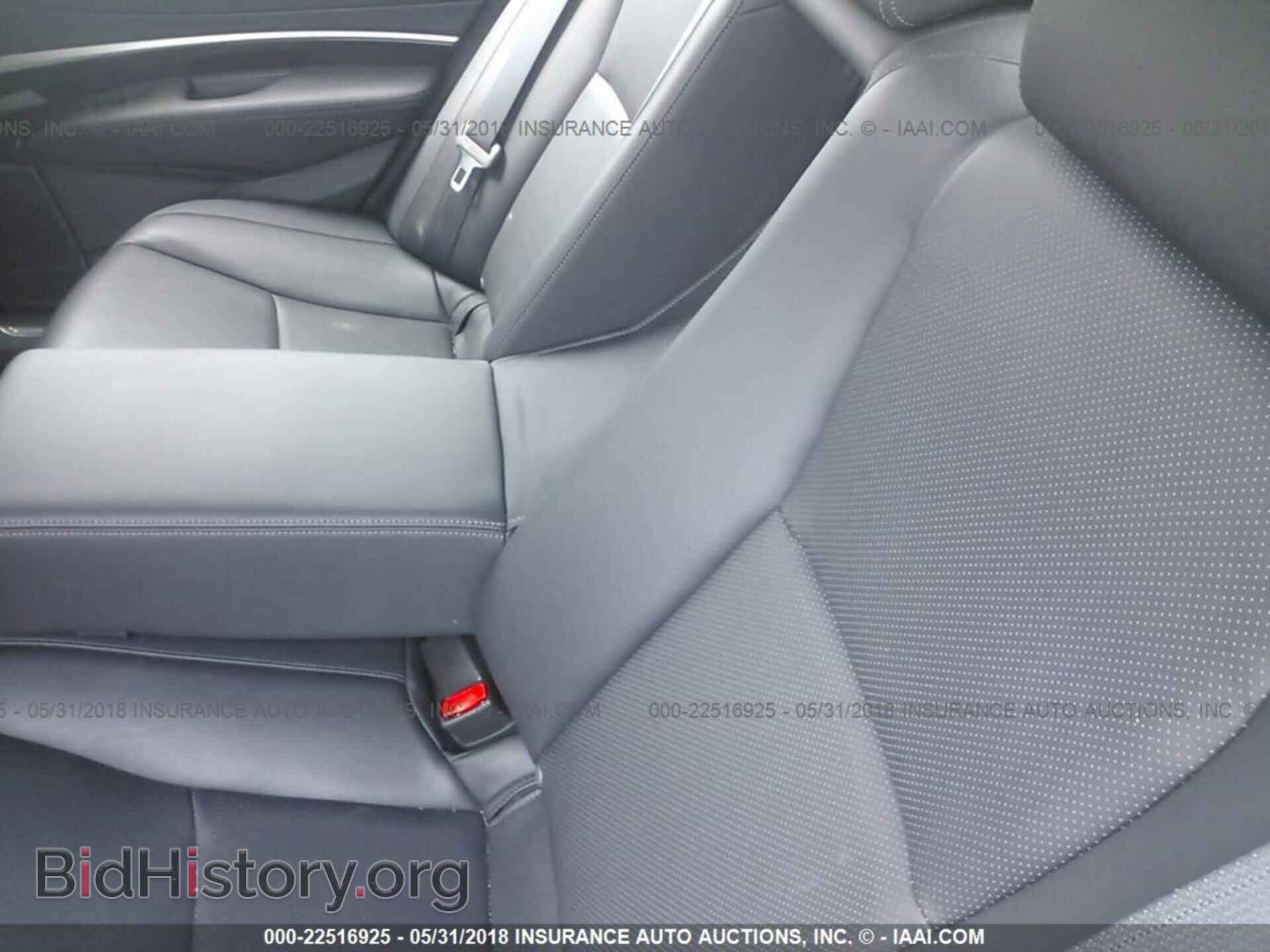 2014 Acura Rlx - VIN: JH4KC1F52EC002796 - Photo 8