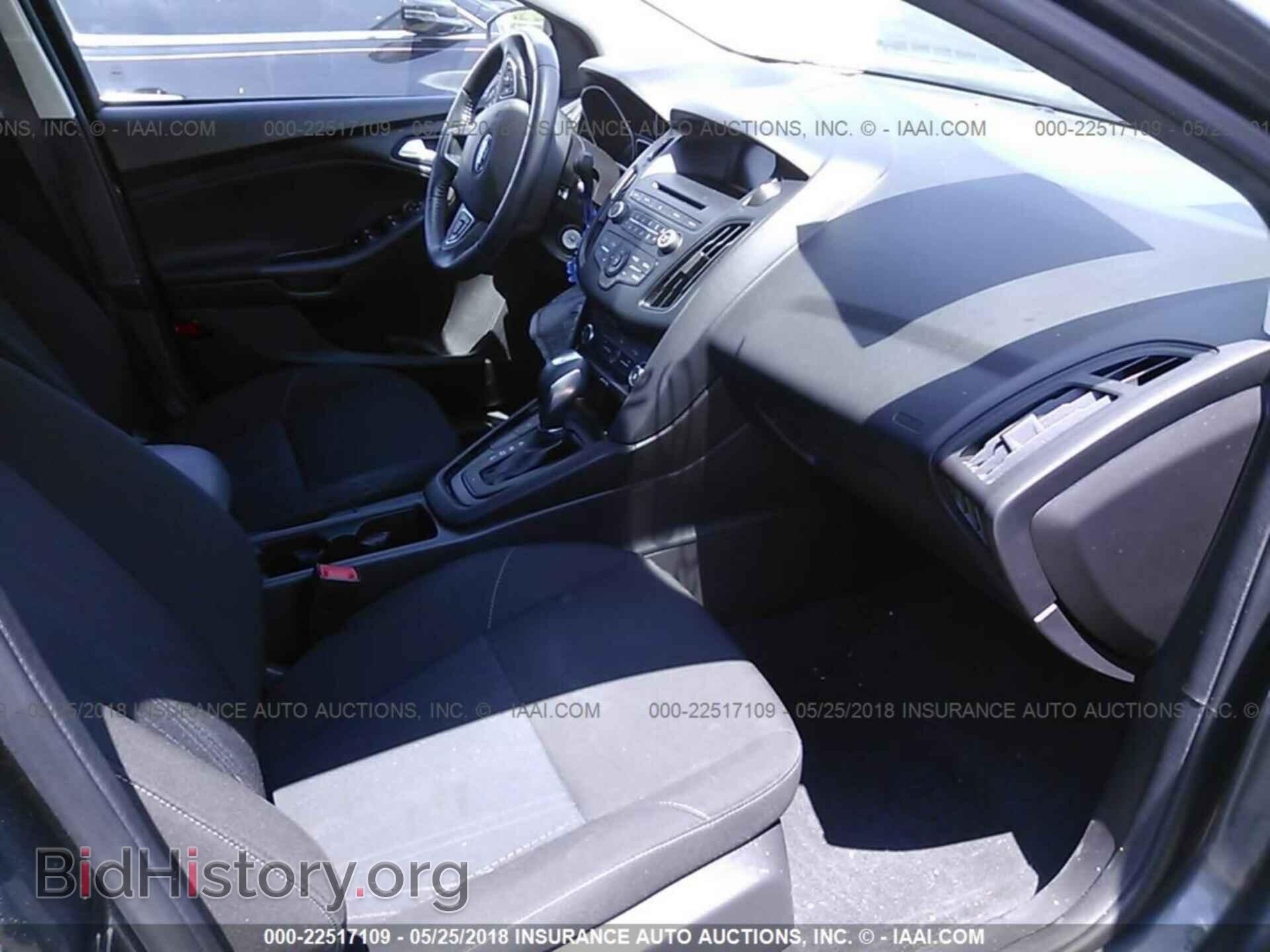 2015 Ford Focus - VIN: 1FADP3F27FL210177 - Photo 5