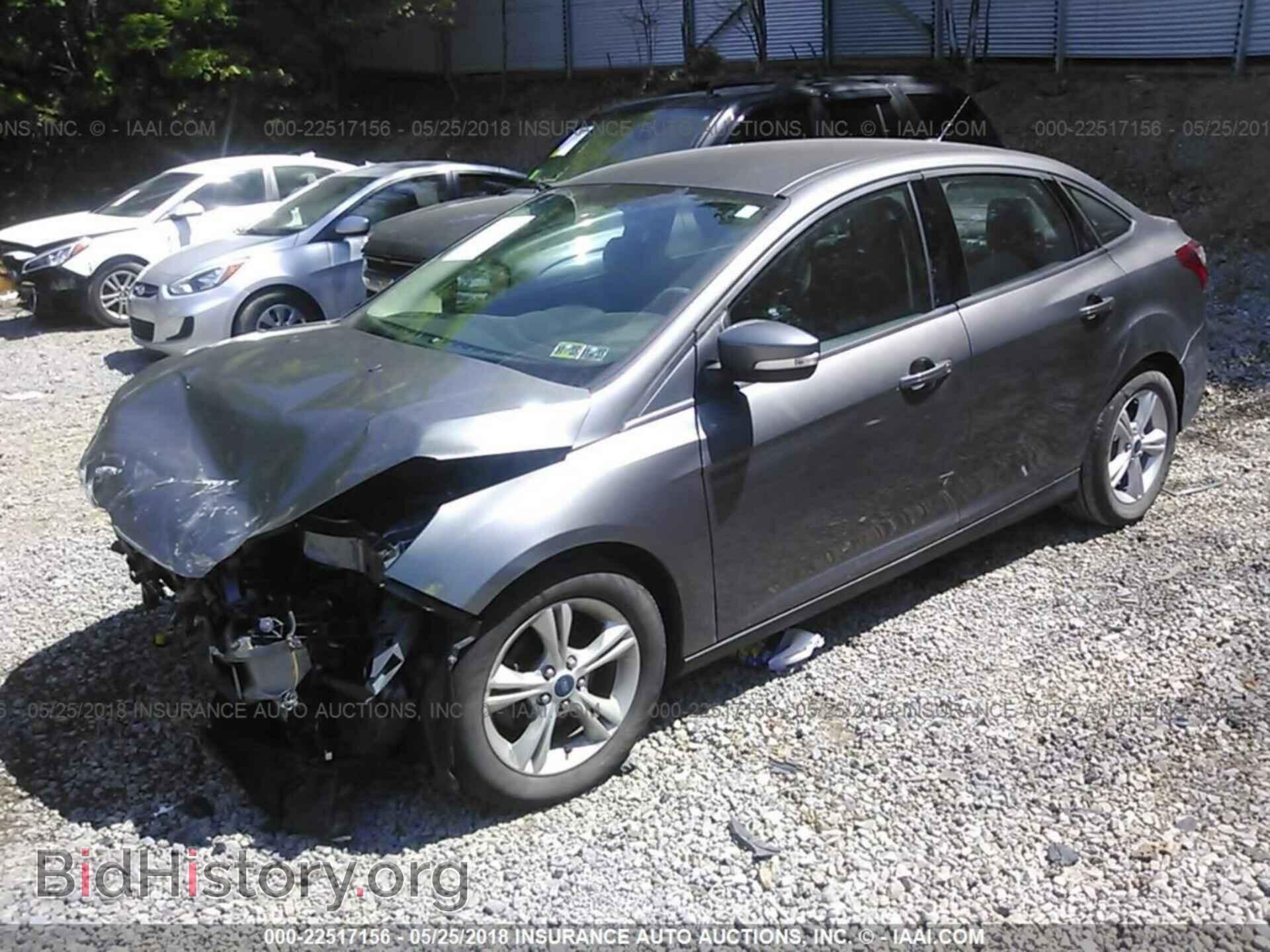 2014 Ford Focus - VIN: 1FADP3F21EL411460 - Photo 2