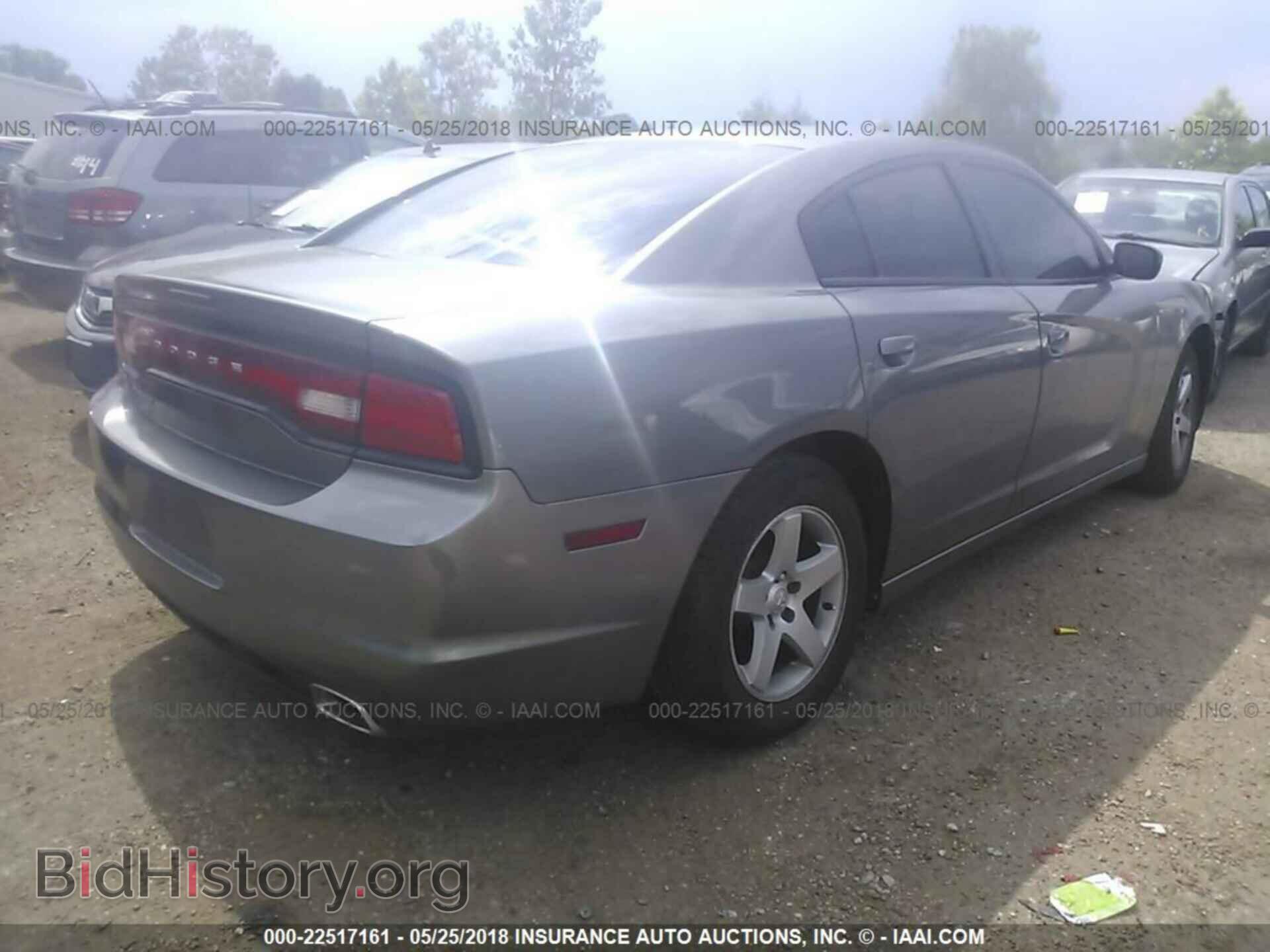 2011 Dodge Charger - VIN: 2B3CL3CG5BH566671 - Фото 4