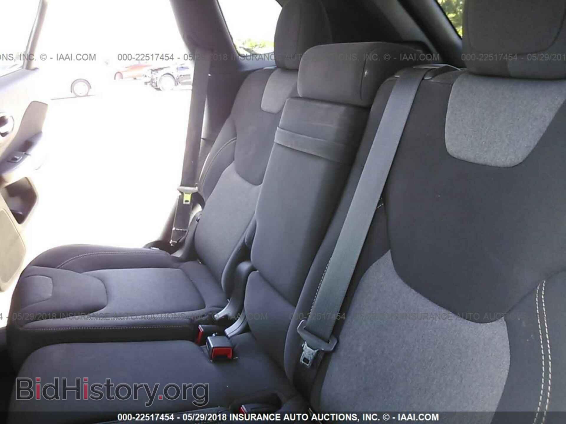 2014 Jeep Cherokee - VIN: 1C4PJMCBXEW185663 - Фото 8