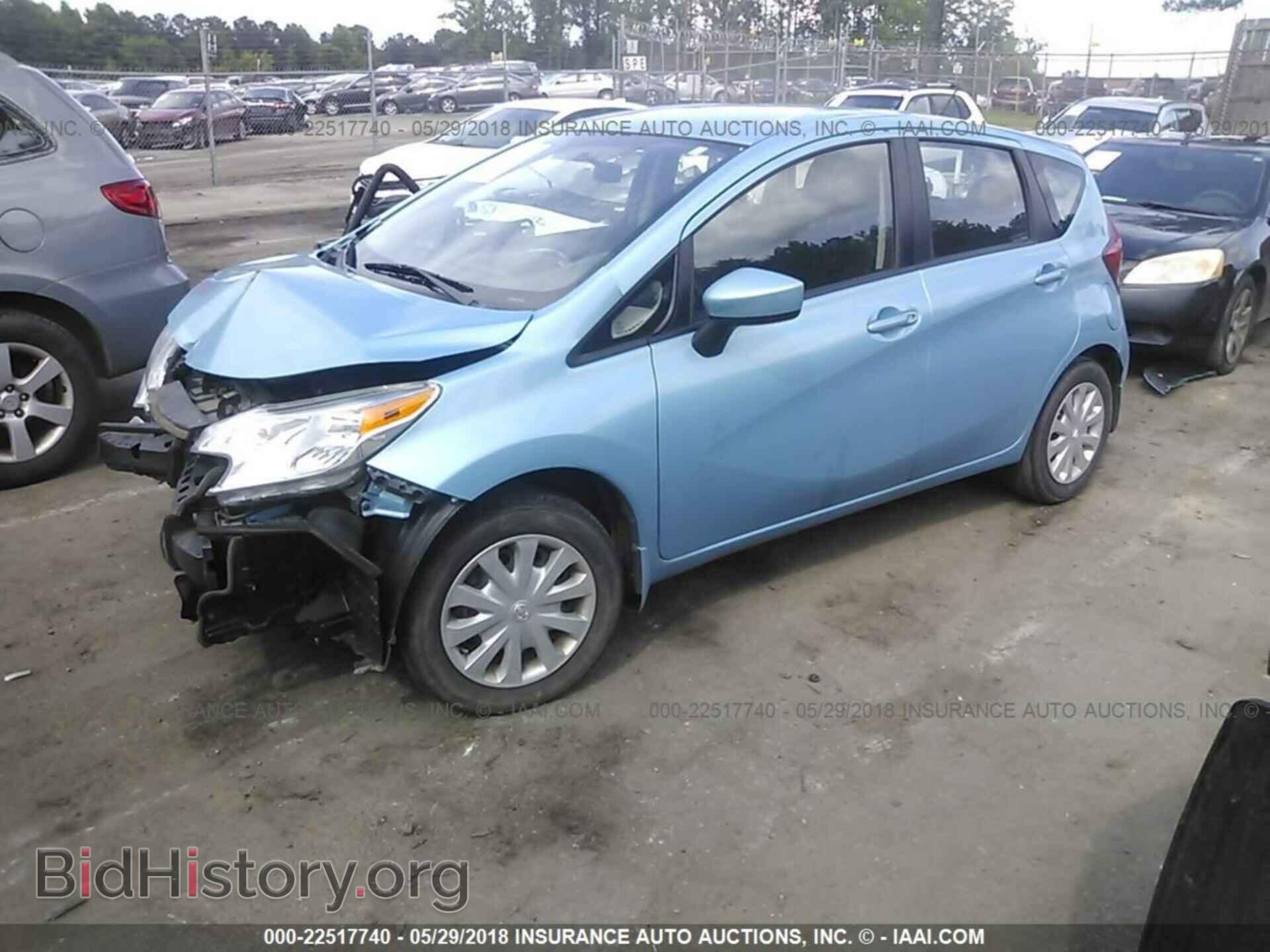 2015 Nissan Versa note - VIN: 3N1CE2CP0FL438289 - Photo 2