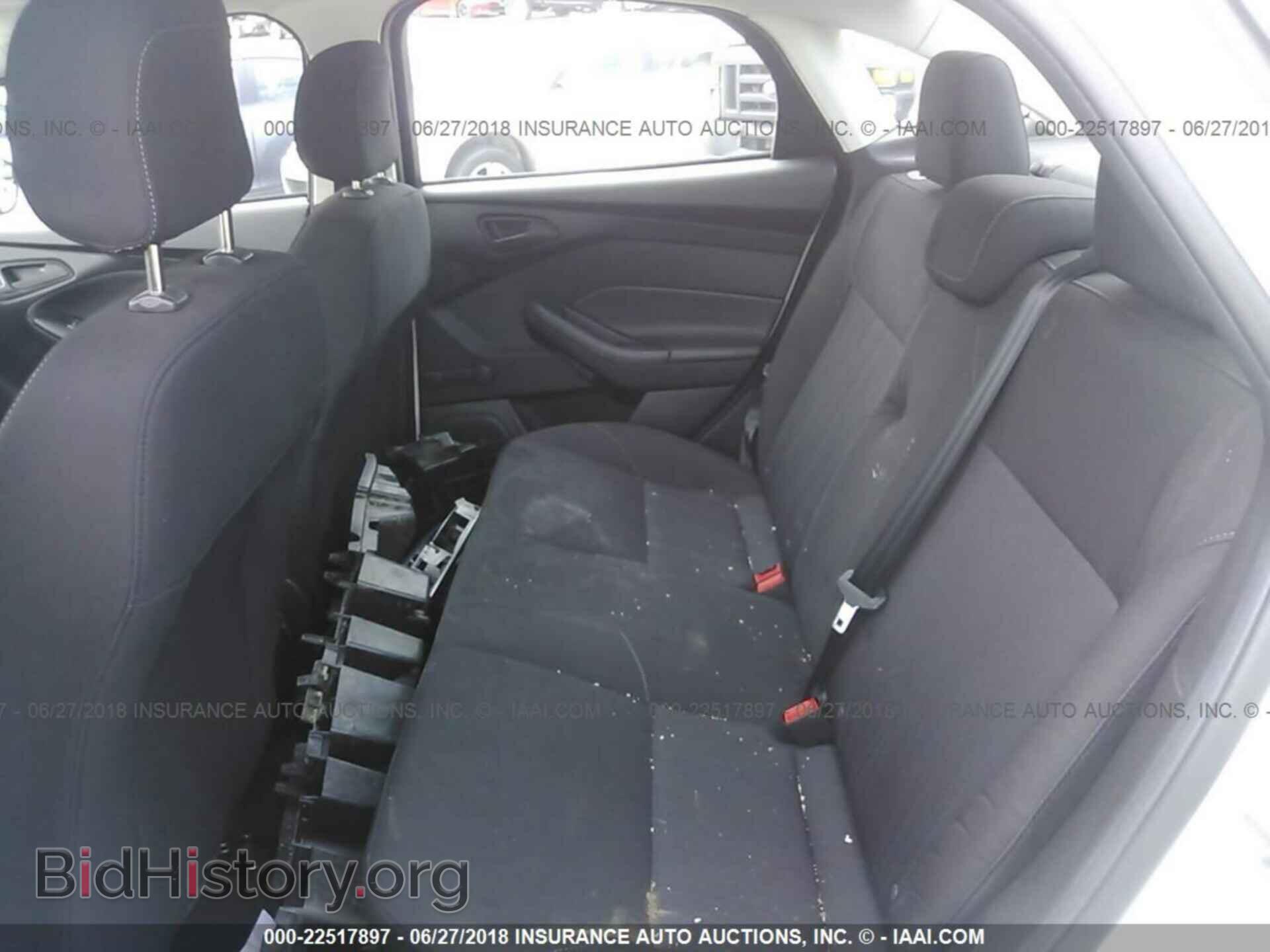 2017 Ford Focus - VIN: 1FADP3E20HL262626 - Photo 8