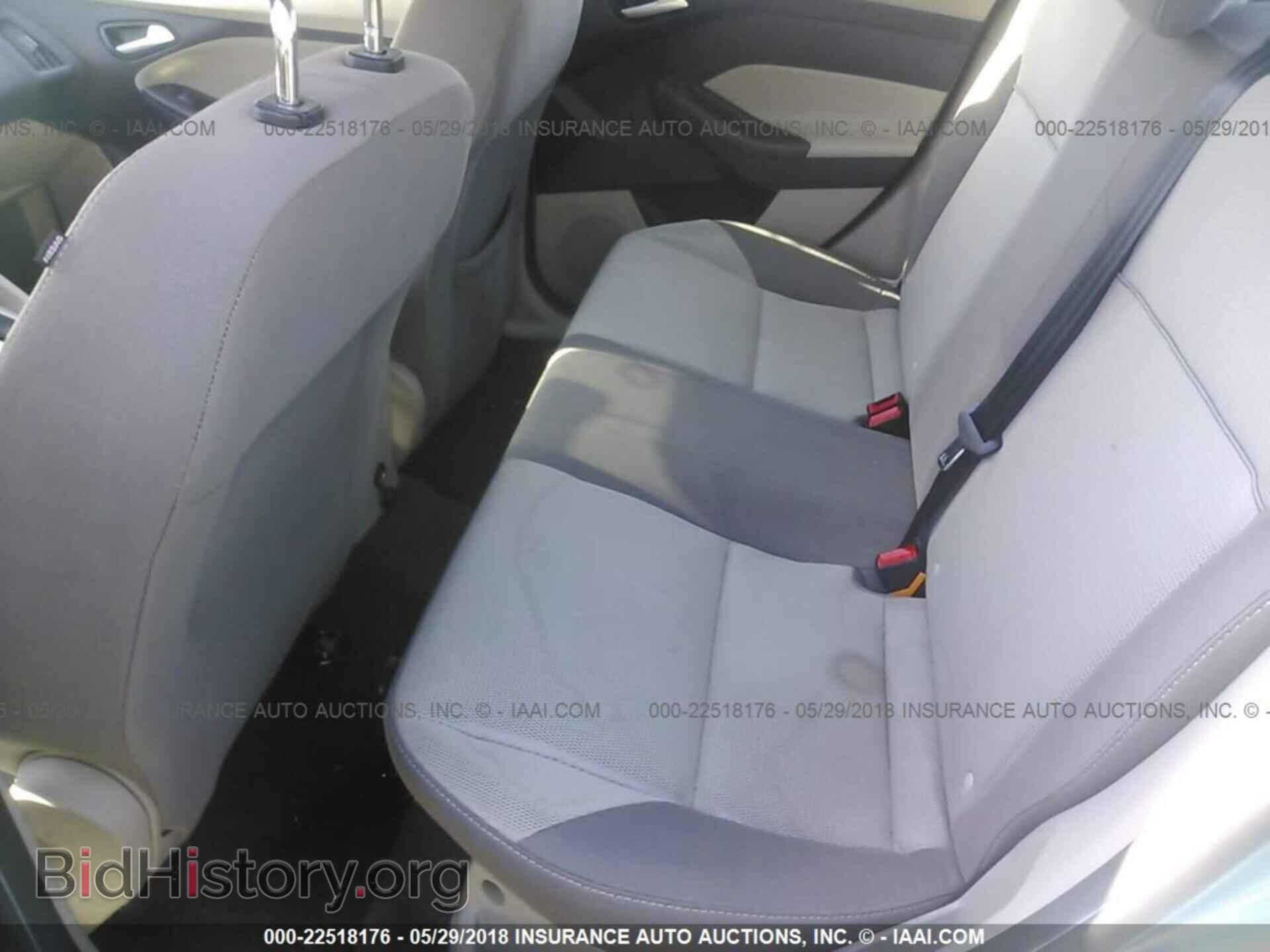 2012 Ford Focus - VIN: 1FAHP3F20CL321196 - Фото 8