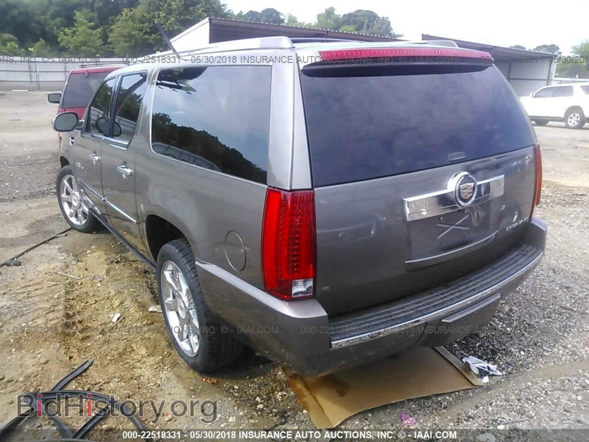 2013 Cadillac Escalade - VIN: 1GYS4HEF6DR129820 - Фото 3