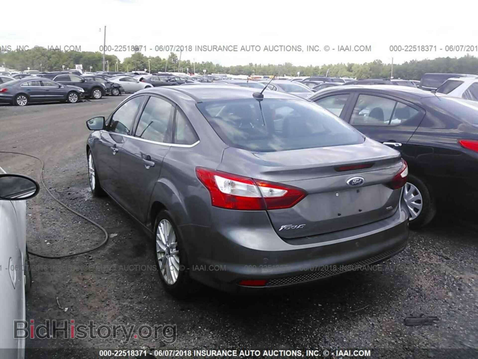 2012 Ford Focus - VIN: 1FAHP3H28CL131837 - Фото 3
