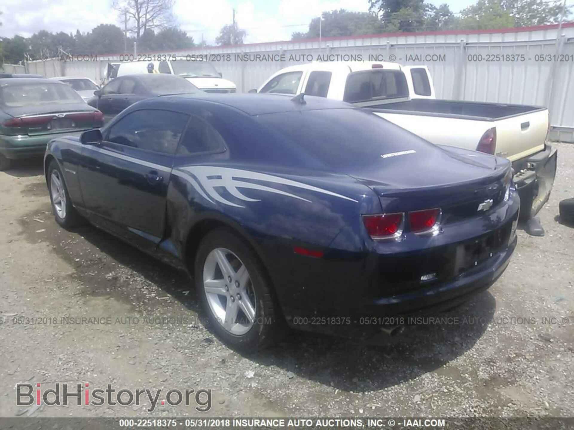 2011 Chevrolet Camaro - VIN: 2G1FB1ED7B9158374 - Фото 3