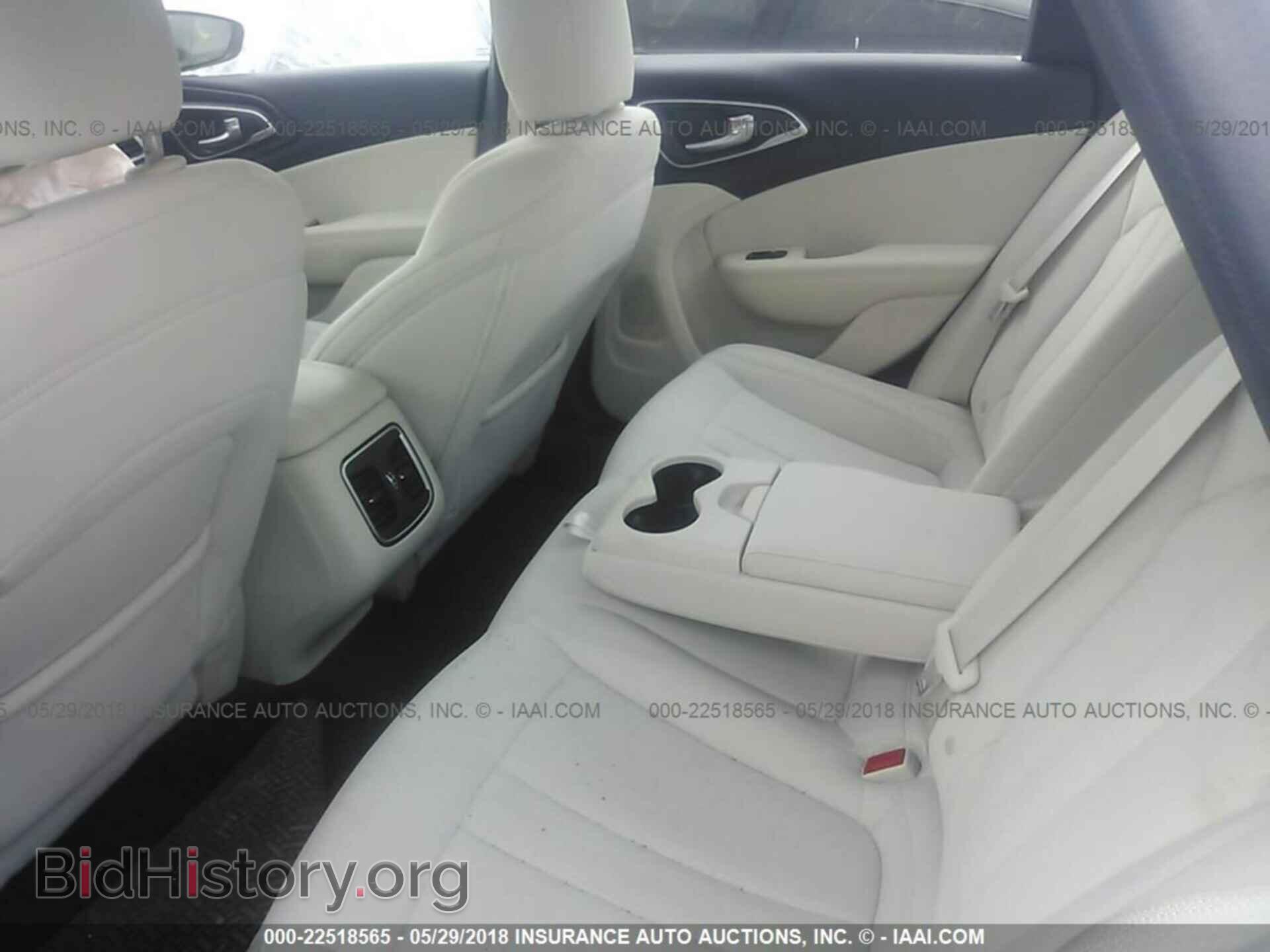 2015 Chrysler 200 - VIN: 1C3CCCAB8FN561620 - Фото 8