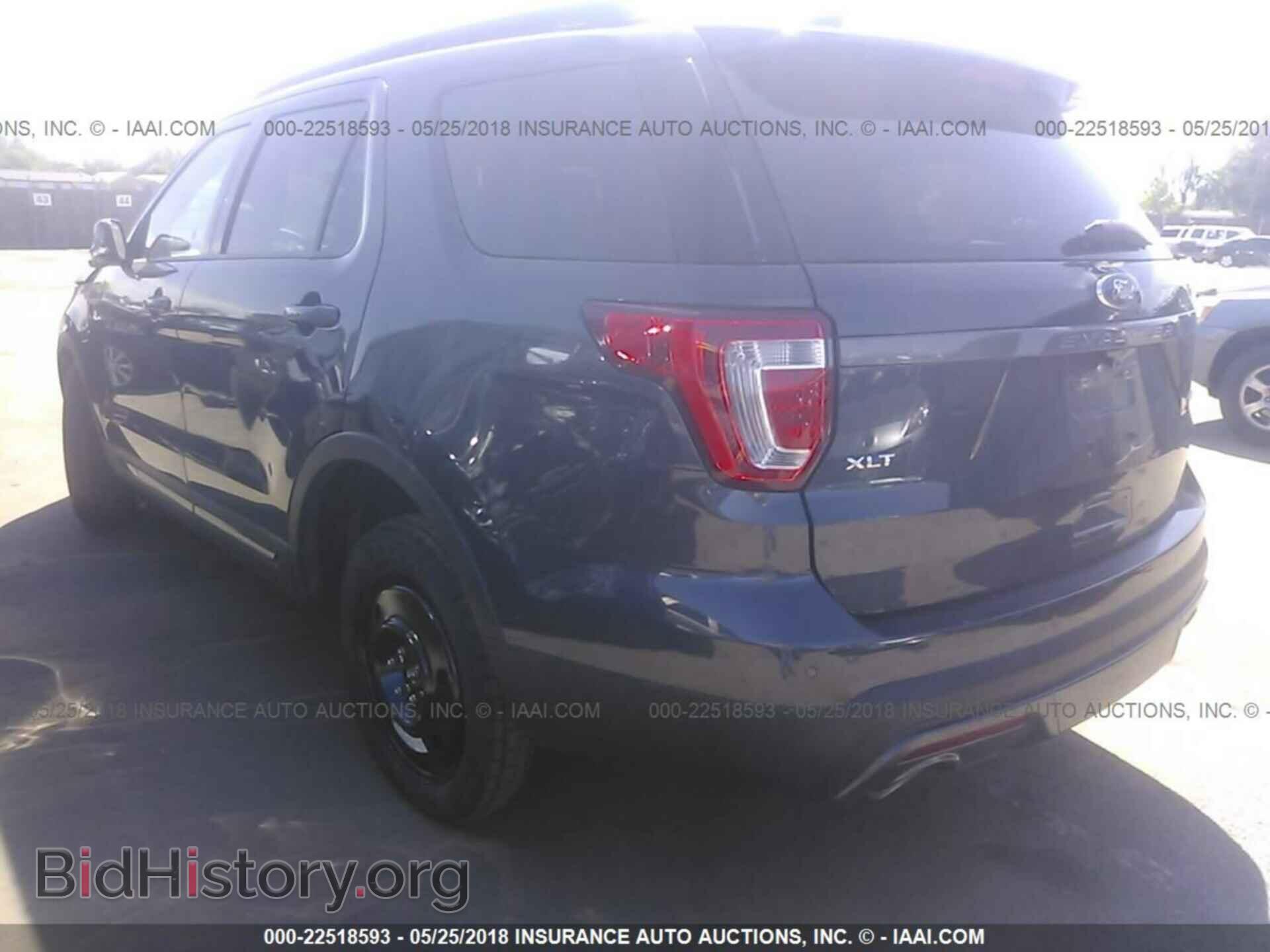 2017 Ford Explorer - VIN: 1FM5K8D83HGB31355 - Photo 3