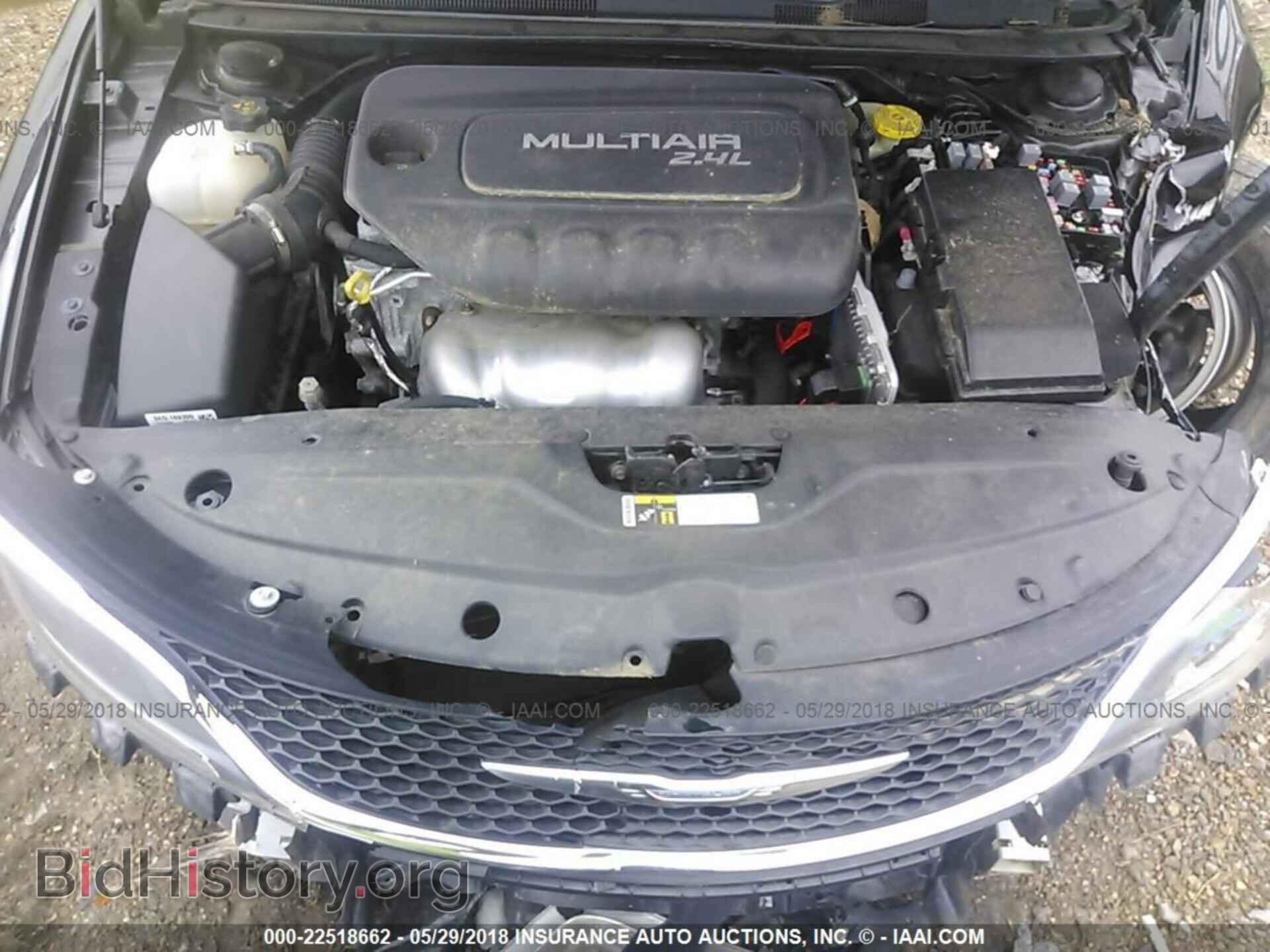 2015 Chrysler 200 - VIN: 1C3CCCAB9FN758392 - Фото 10