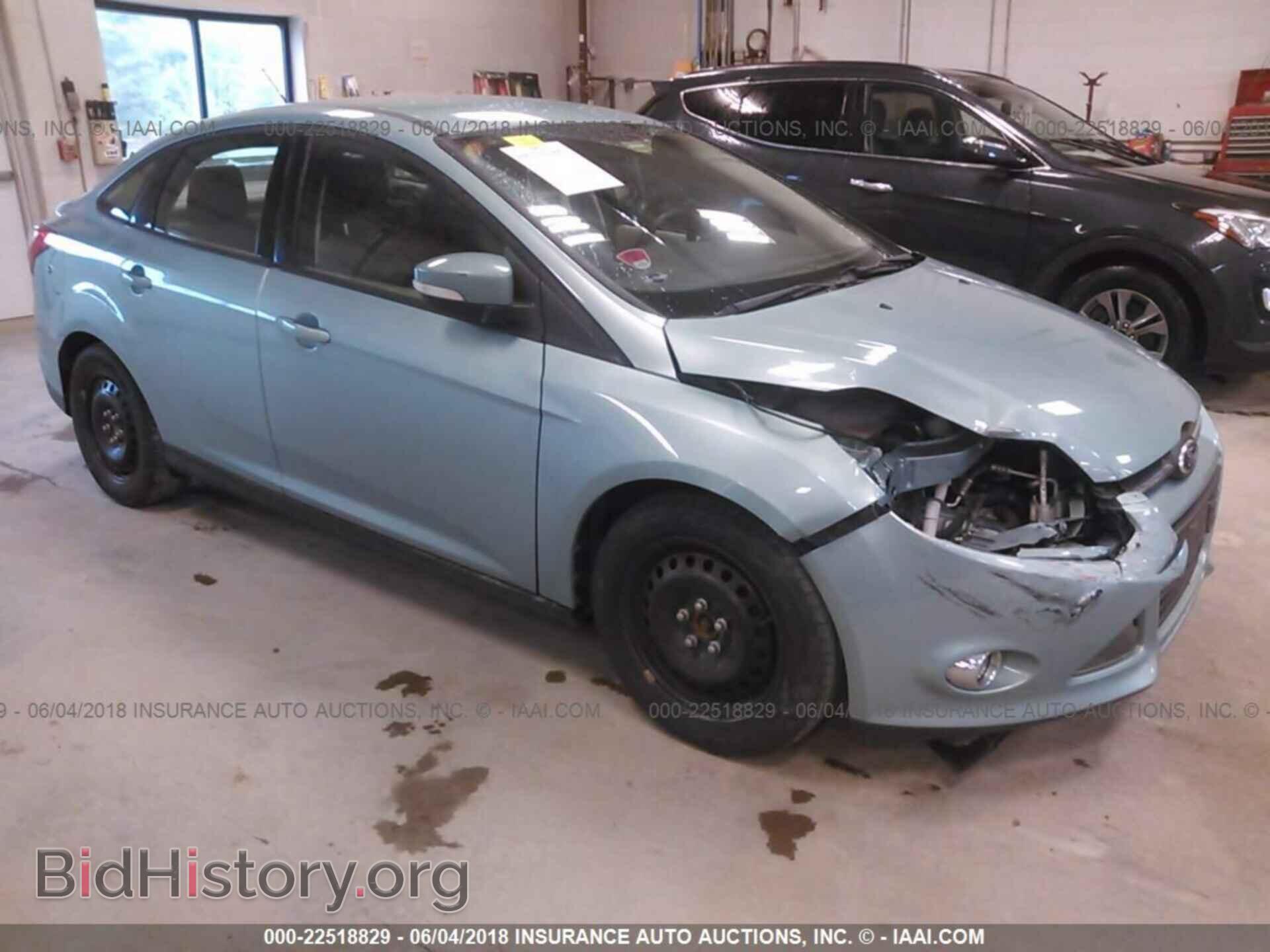 Photo 1FAHP3F20CL187256 - Ford Focus 2012