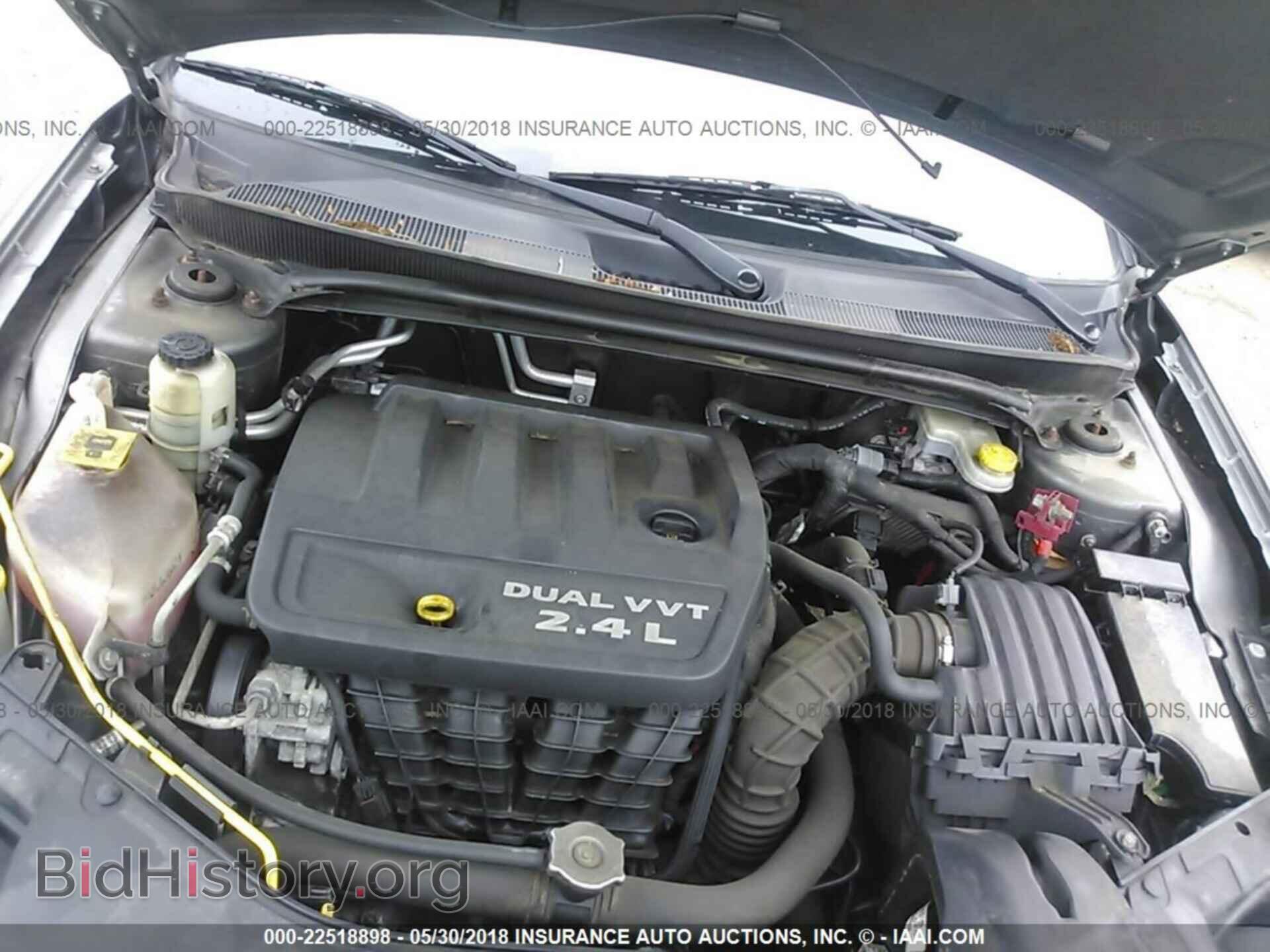2013 Chrysler 200 - VIN: 1C3CCBBBXDN505233 - Photo 10