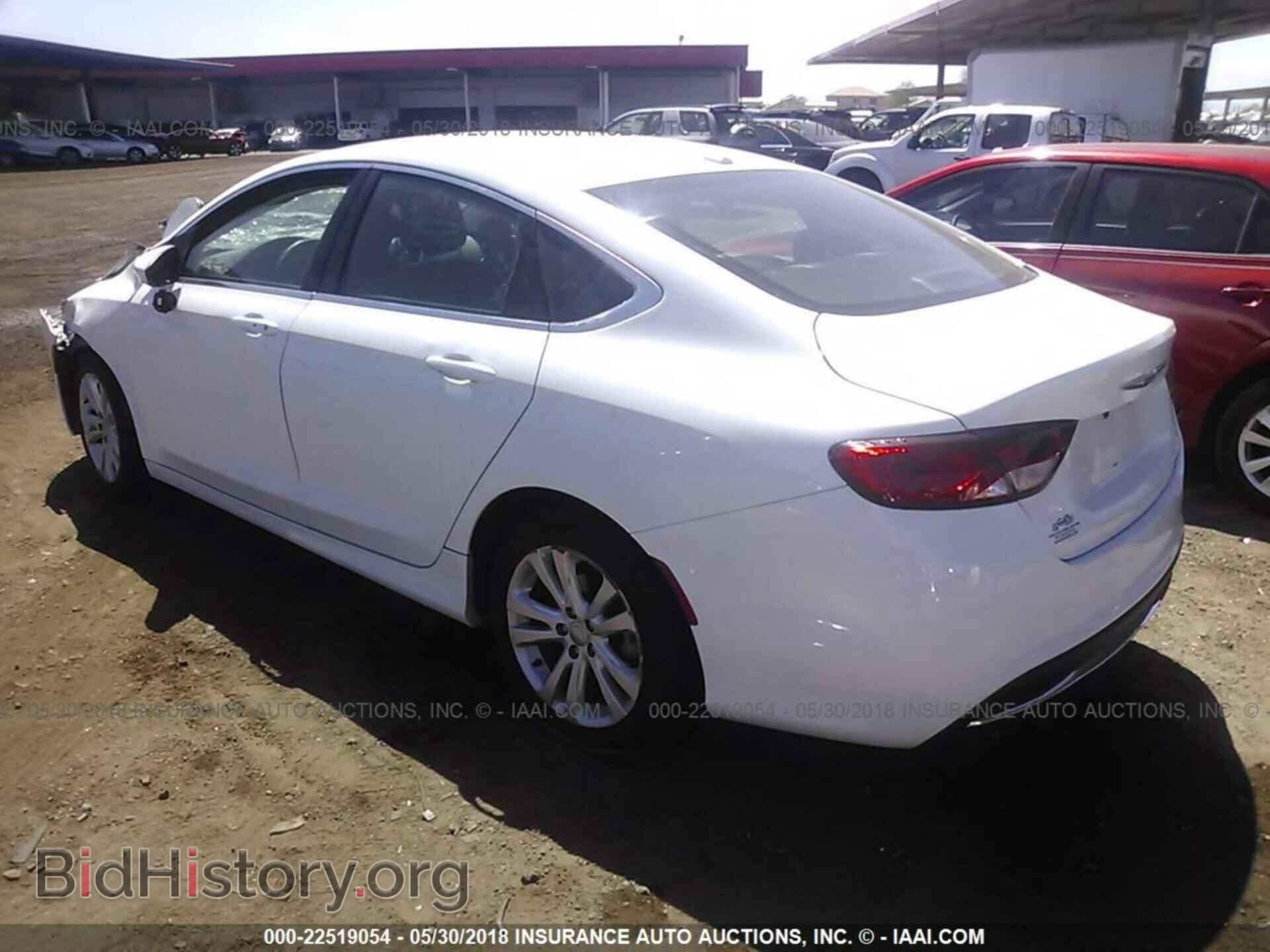 2015 Chrysler 200 - VIN: 1C3CCCAB4FN693046 - Фото 3