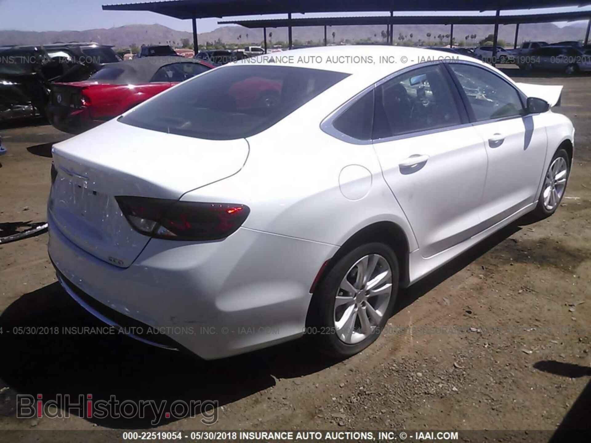 2015 Chrysler 200 - VIN: 1C3CCCAB4FN693046 - Фото 4