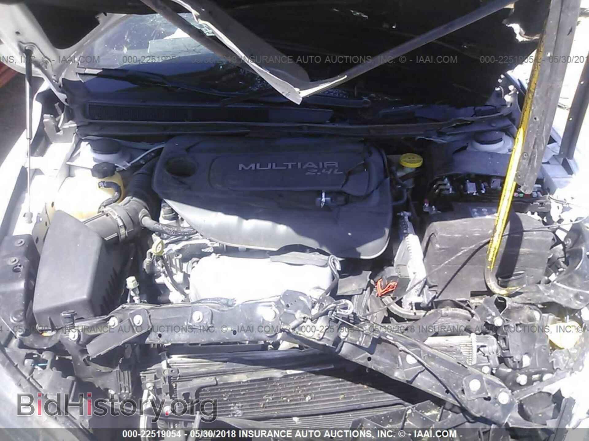 2015 Chrysler 200 - VIN: 1C3CCCAB4FN693046 - Фото 10