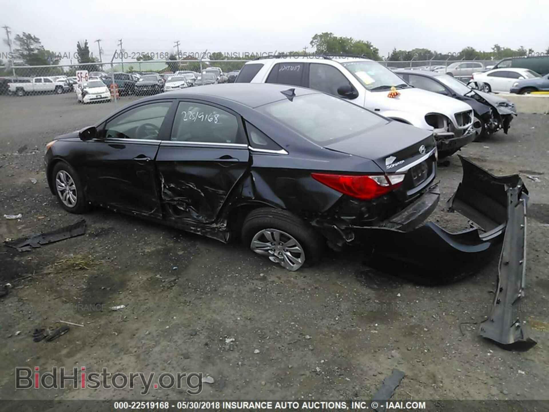 2012 Hyundai Sonata - VIN: 5NPEB4AC0CH395501 - Фото 3