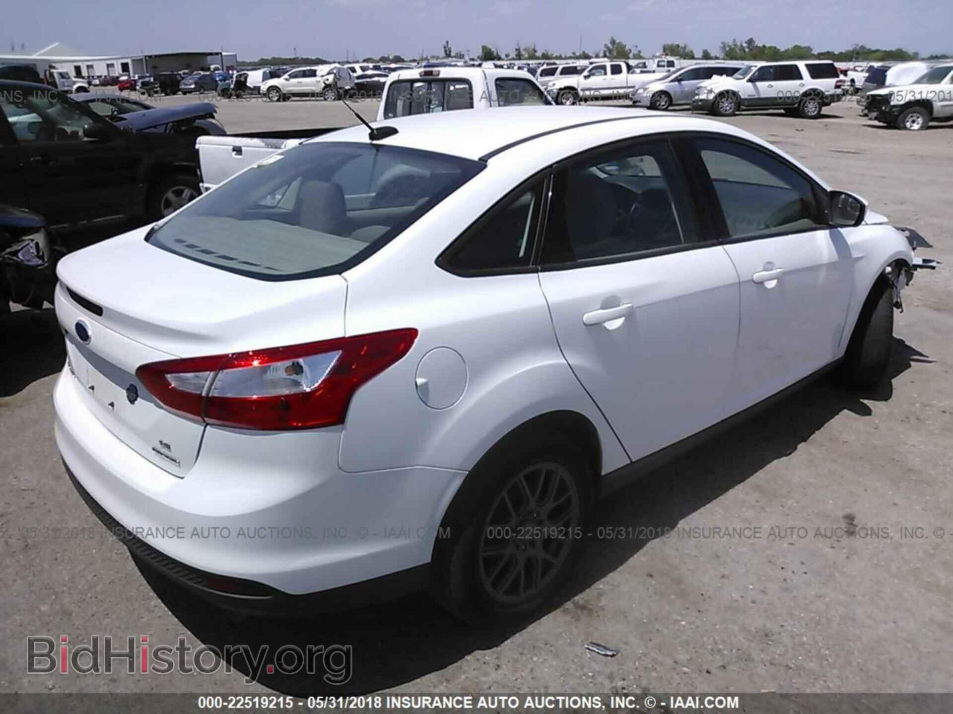 2012 Ford Focus - VIN: 1FAHP3F20CL422450 - Фото 4