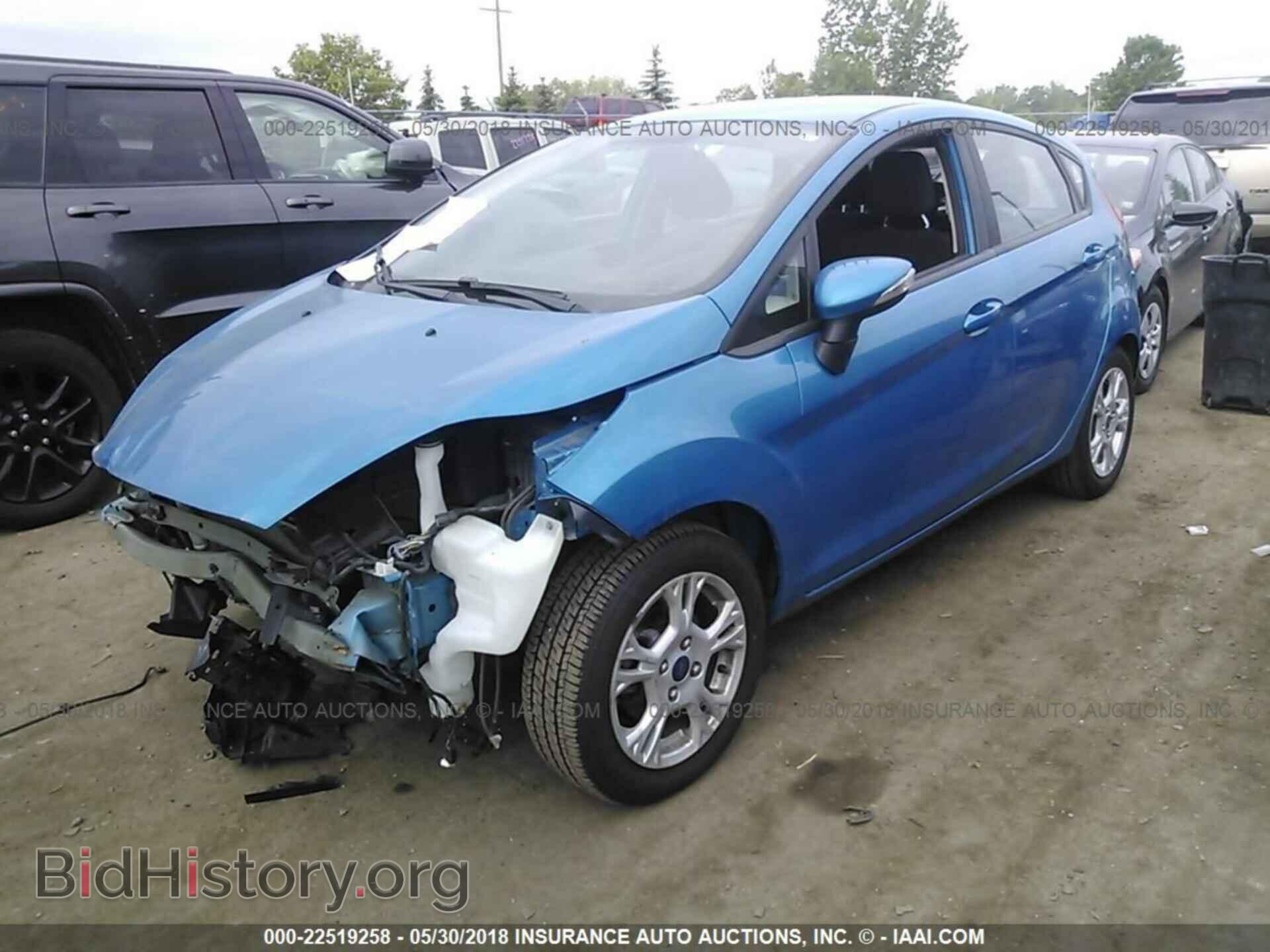 2016 Ford Fiesta - VIN: 3FADP4EJ8GM125671 - Фото 2