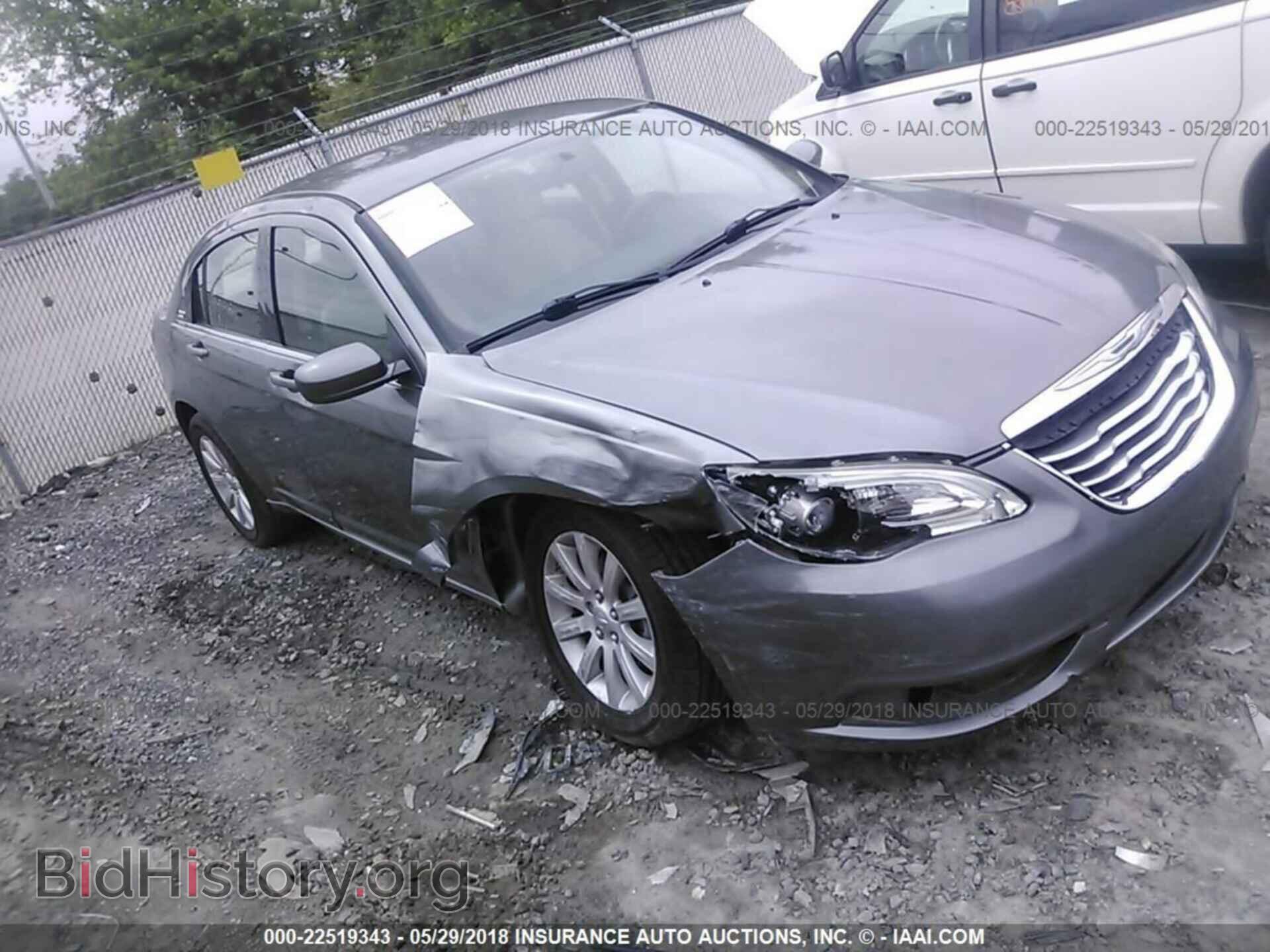Фотография 1C3CCBBB3CN105724 - Chrysler 200 2012