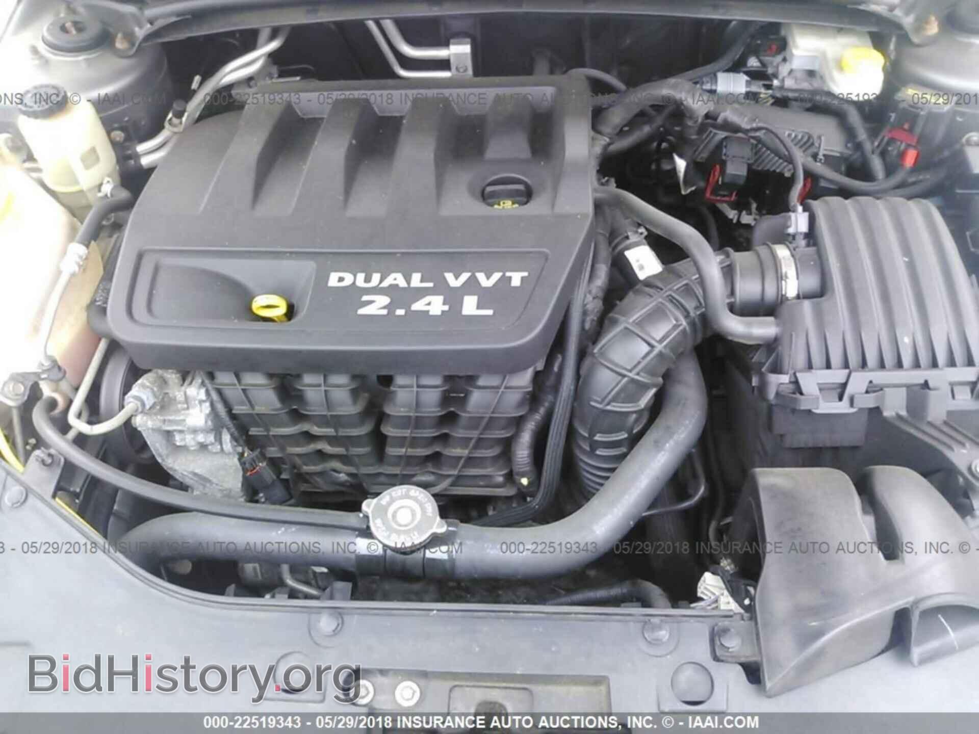 2012 Chrysler 200 - VIN: 1C3CCBBB3CN105724 - Photo 10