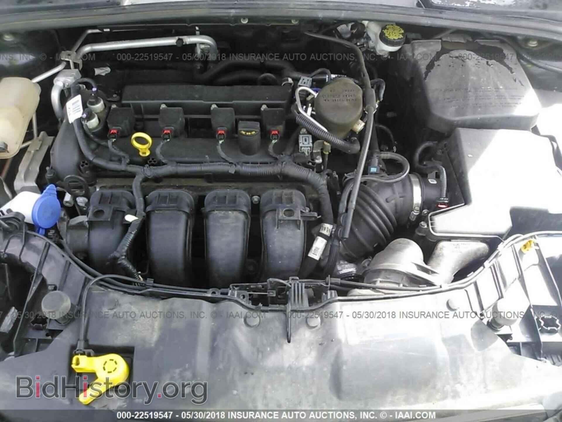 2014 Ford Focus - VIN: 1FADP3F20EL459418 - Photo 10